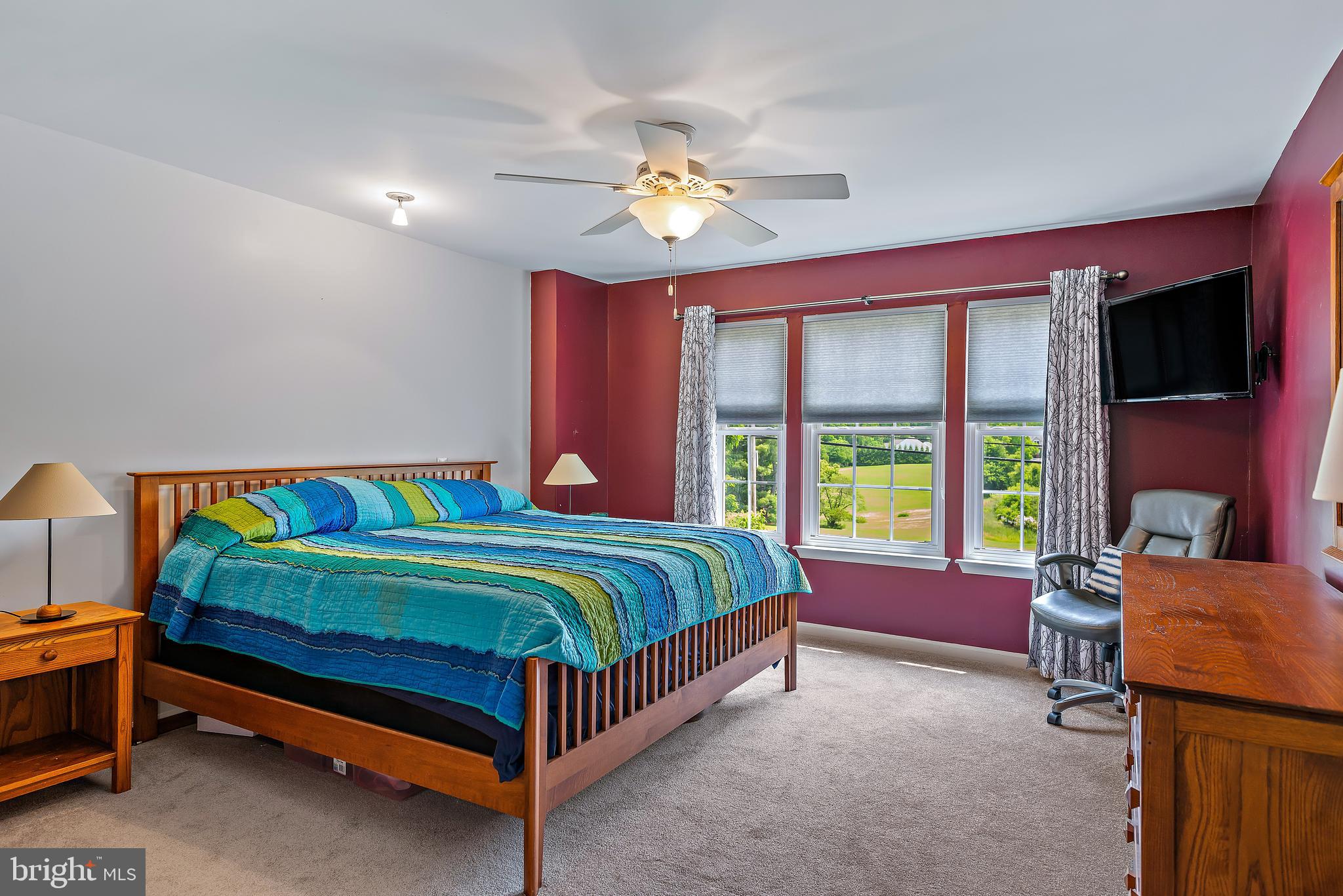 RIVER HILL - Residential