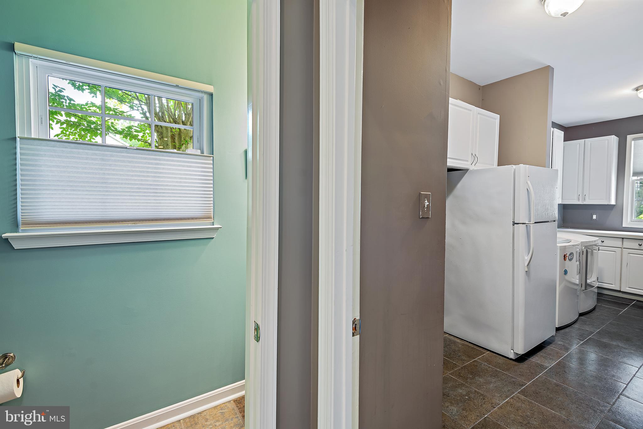 RIVER HILL - Residential