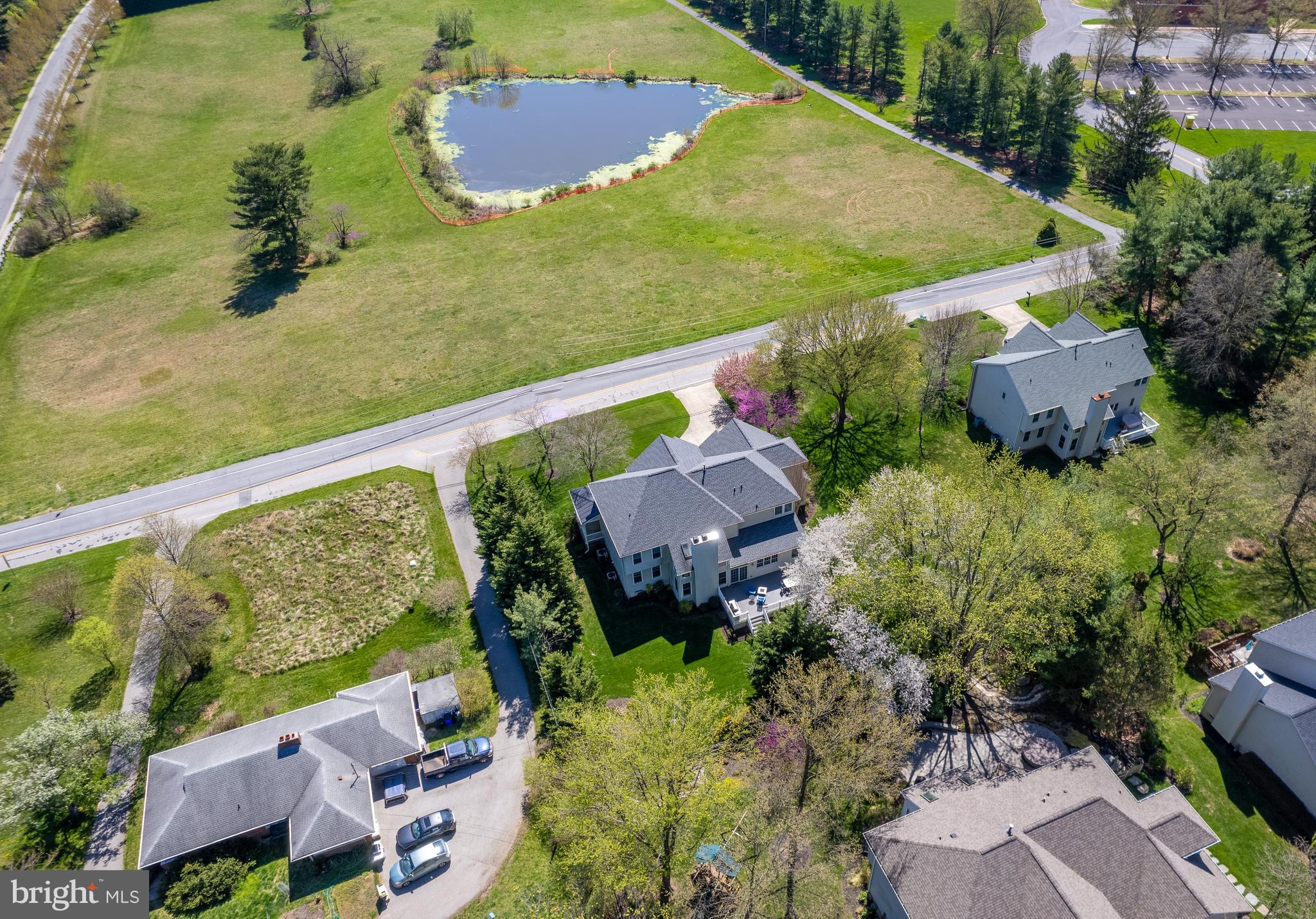 RIVER HILL - Residential