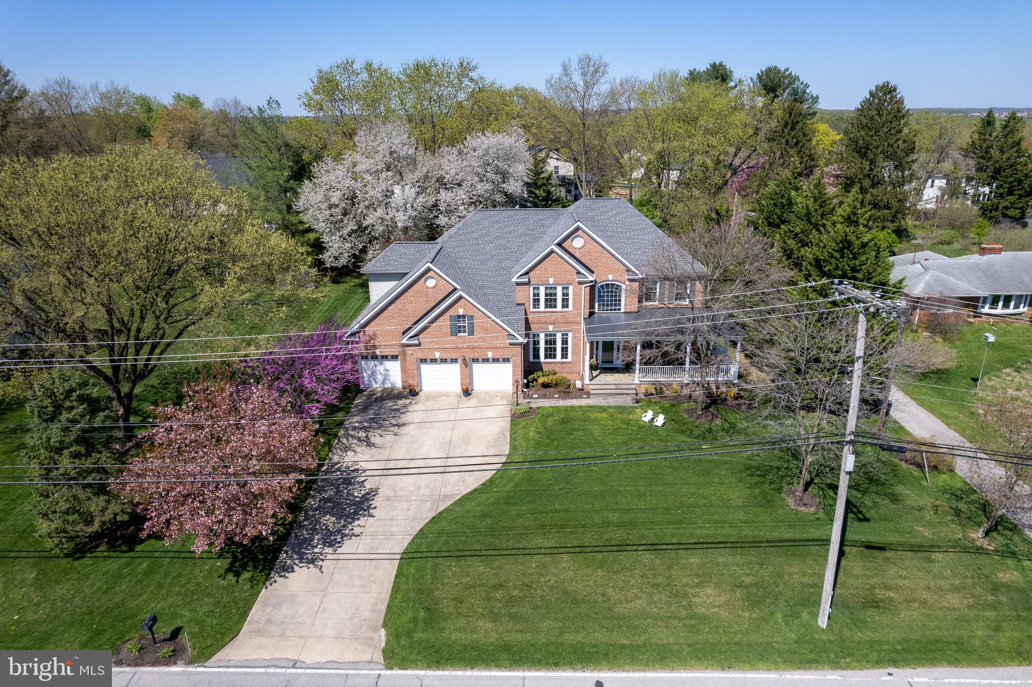 RIVER HILL - Residential