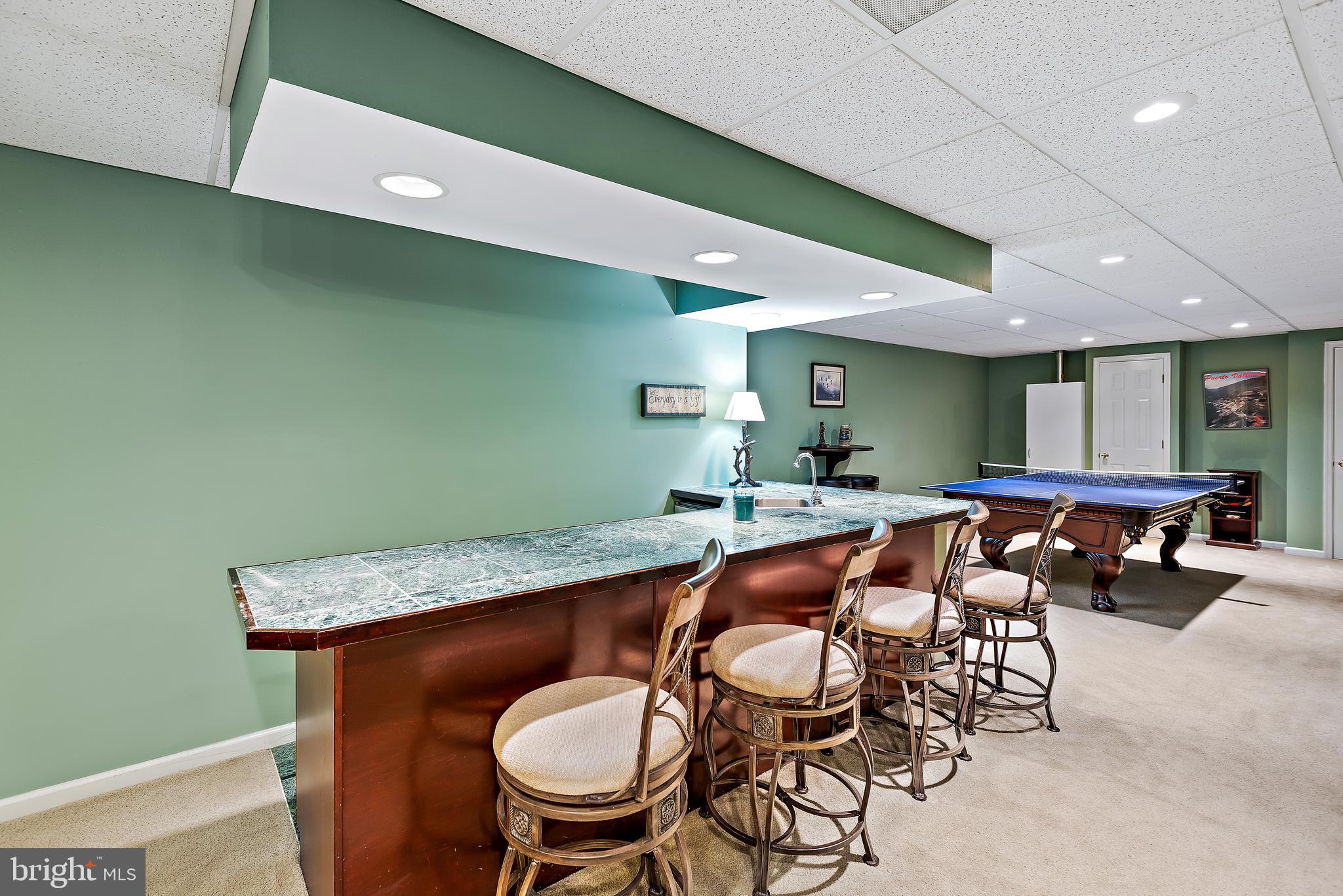 RIVER HILL - Residential