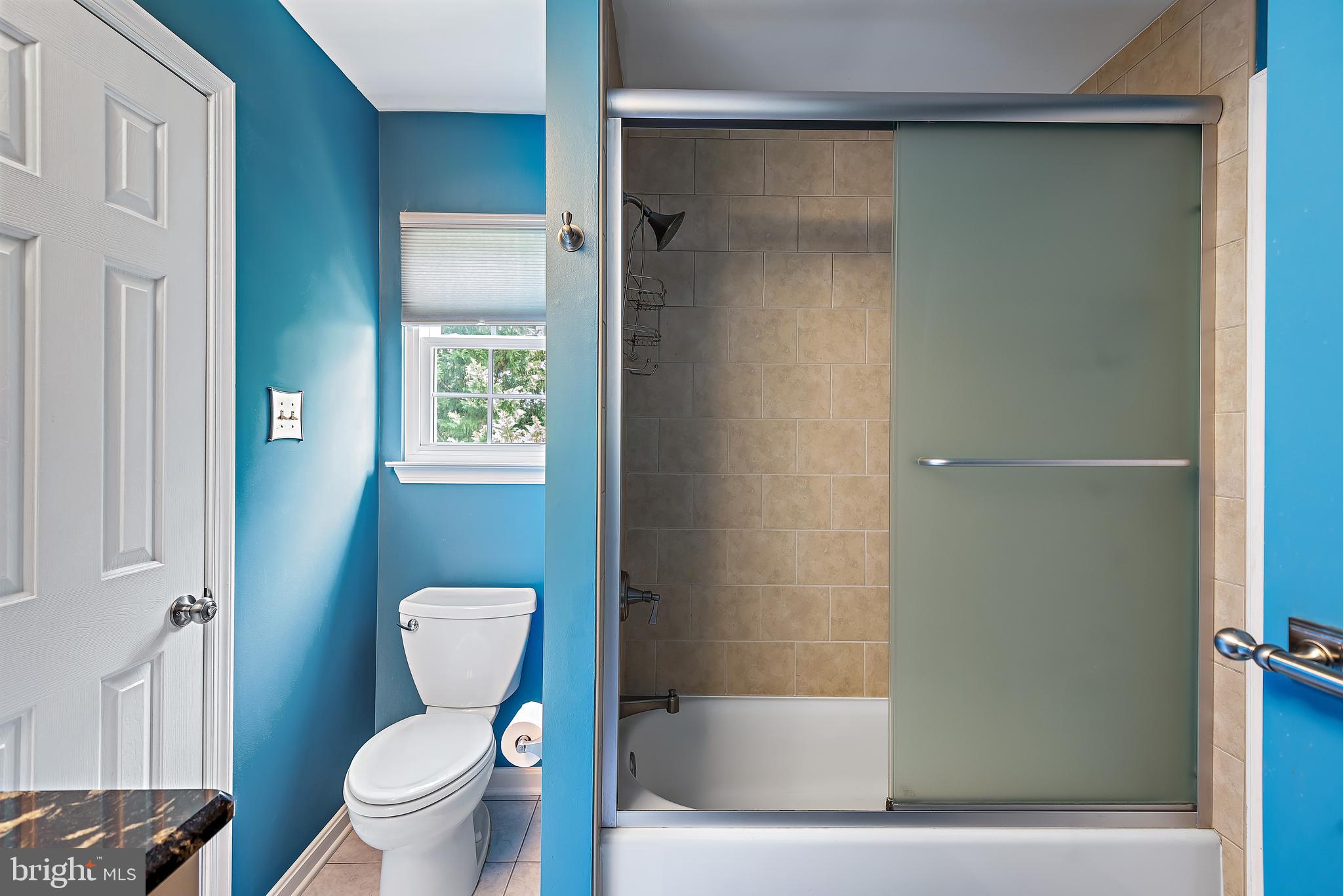 RIVER HILL - Residential