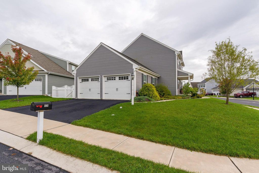 Photo of 429 JOY CIR, LEOLA, PA 17540 (MLS # PALA2025604)