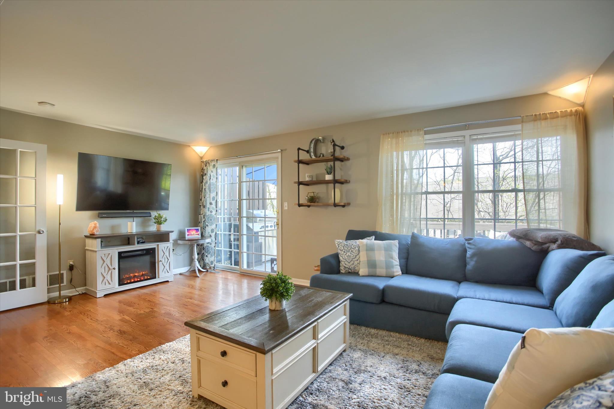 WHELAN CROSSING - Residential