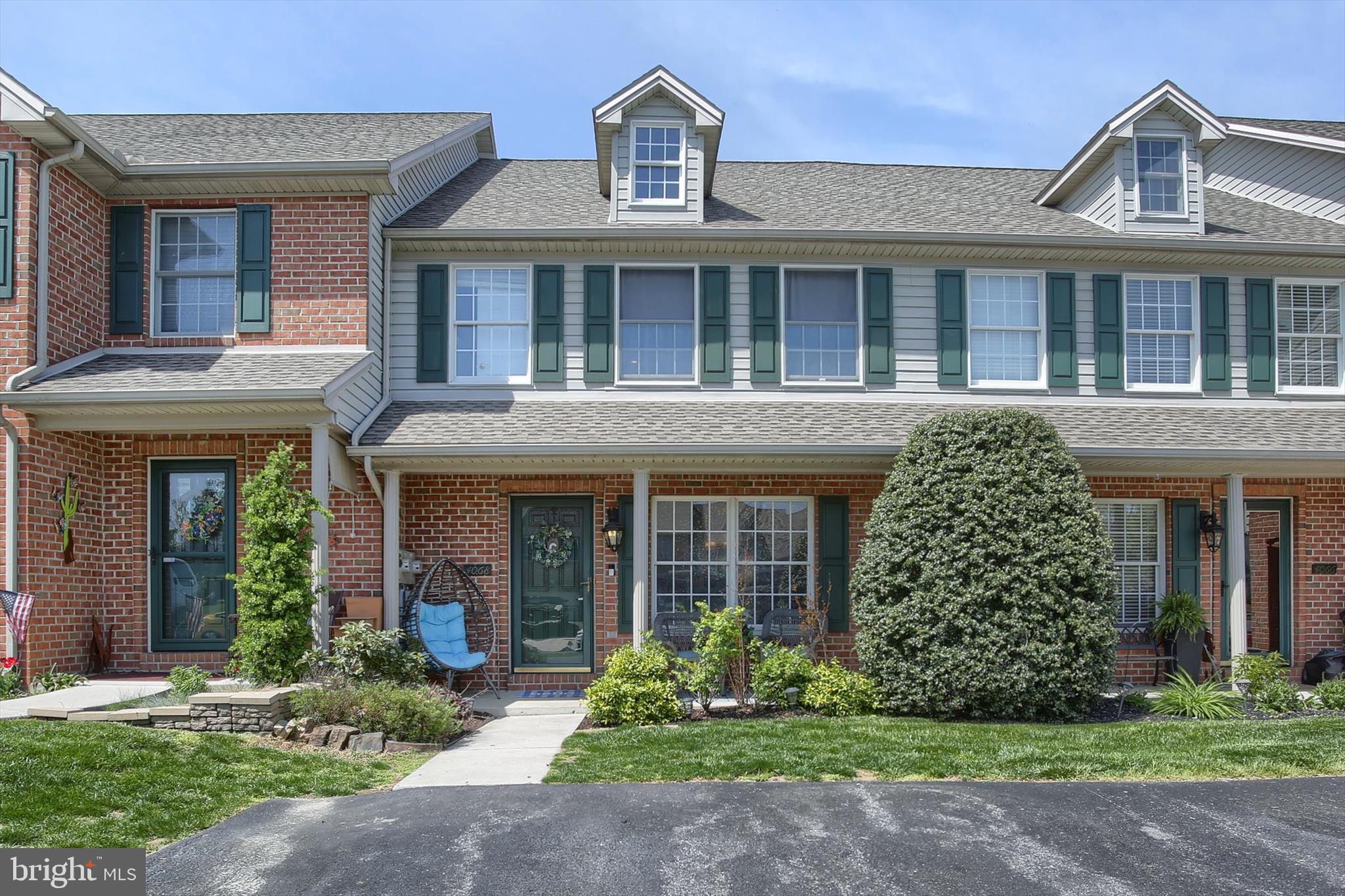 WHELAN CROSSING - Residential