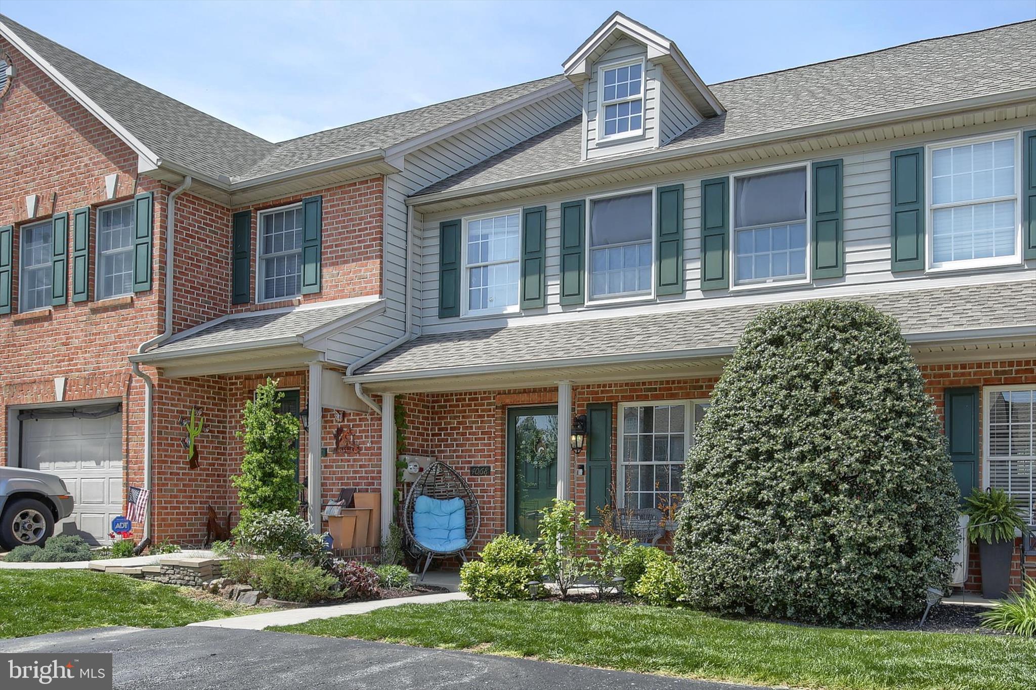 WHELAN CROSSING - Residential