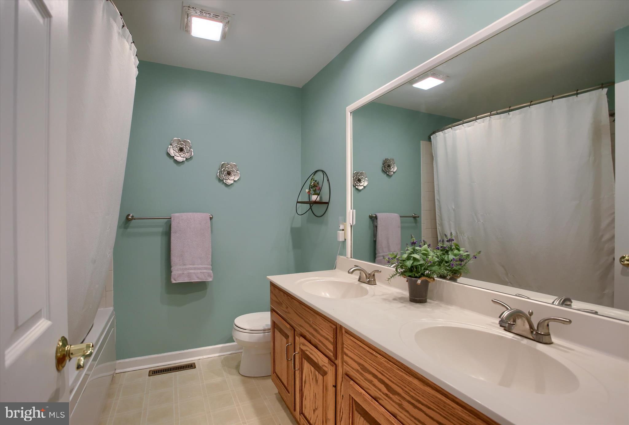 WHELAN CROSSING - Residential