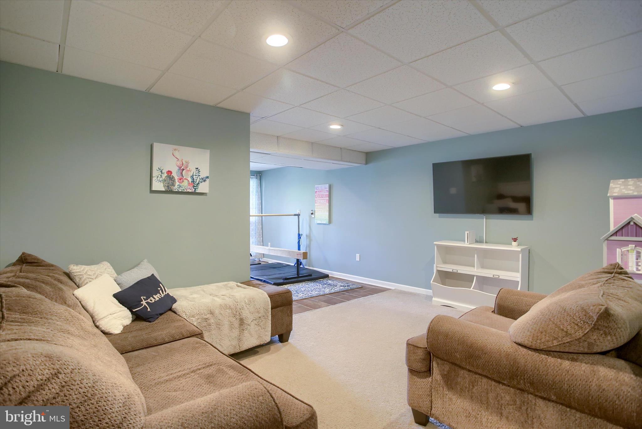 WHELAN CROSSING - Residential