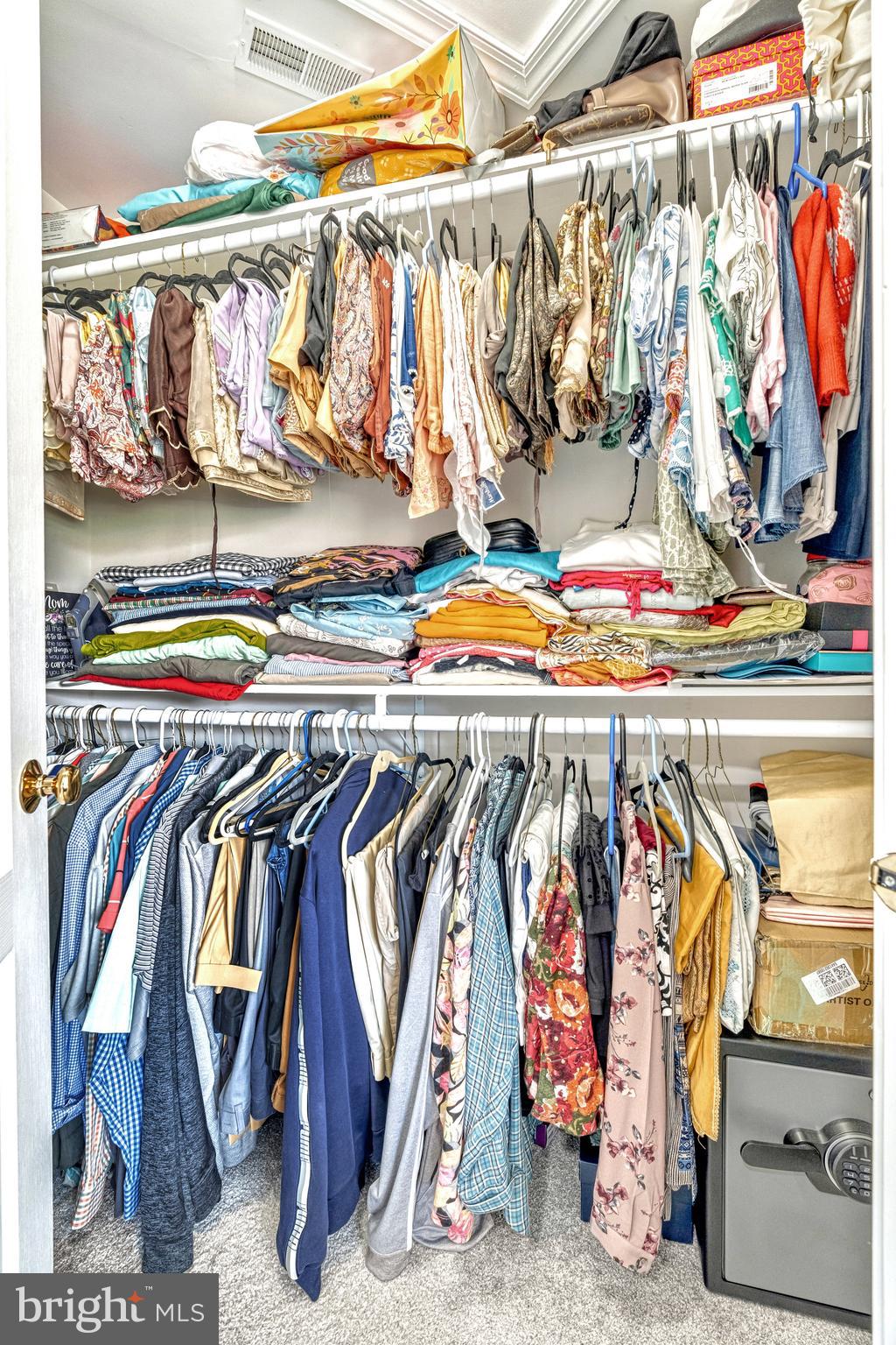 DOMINION VALLEY COUNTRY CLUB - Residential