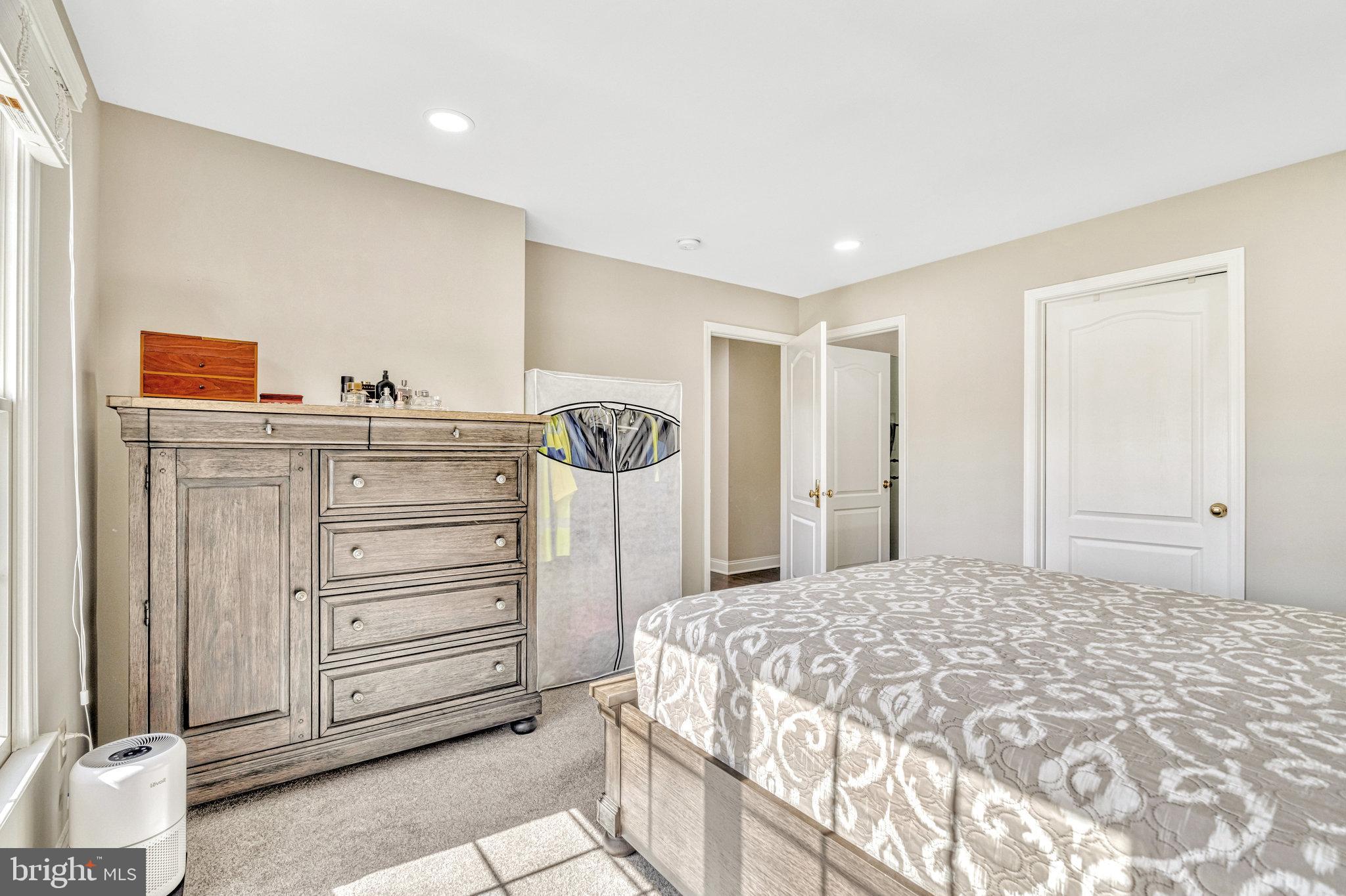 DOMINION VALLEY COUNTRY CLUB - Residential