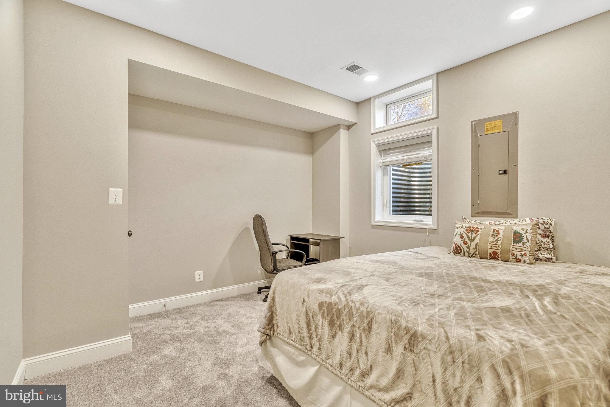 DOMINION VALLEY COUNTRY CLUB - Residential