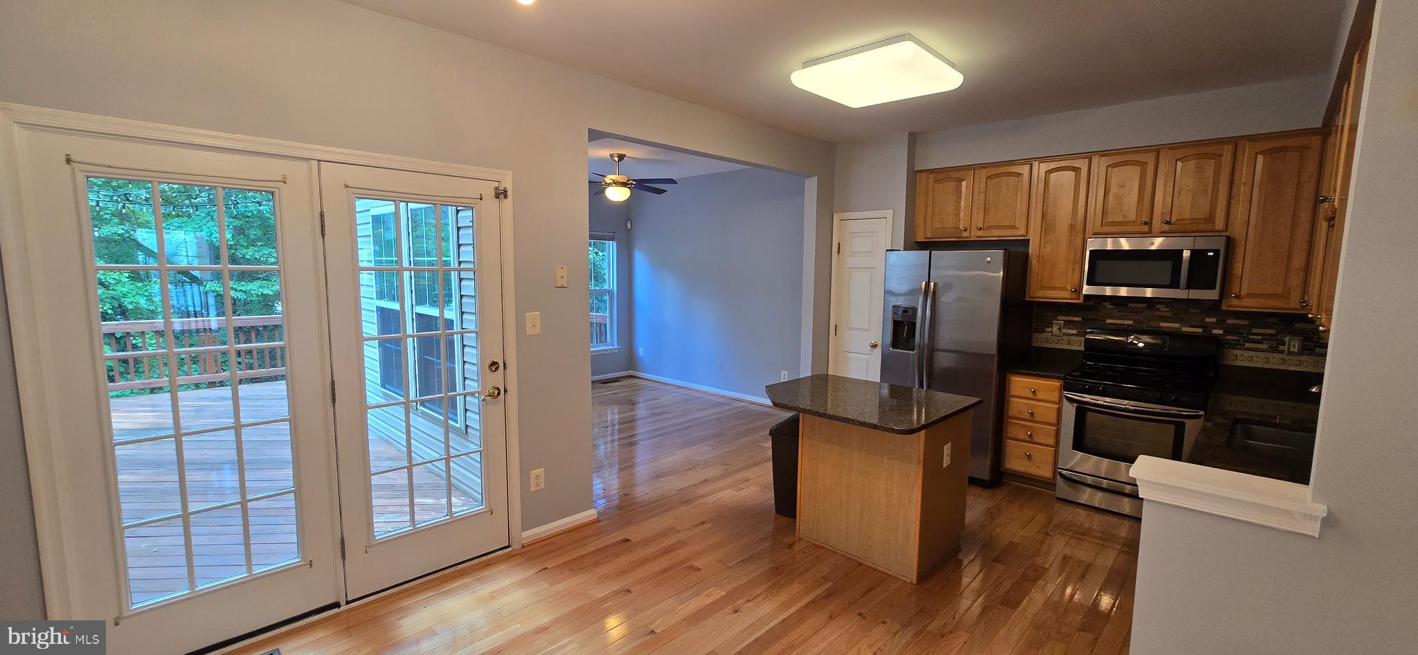 LOWES ISLAND - Residential Lease