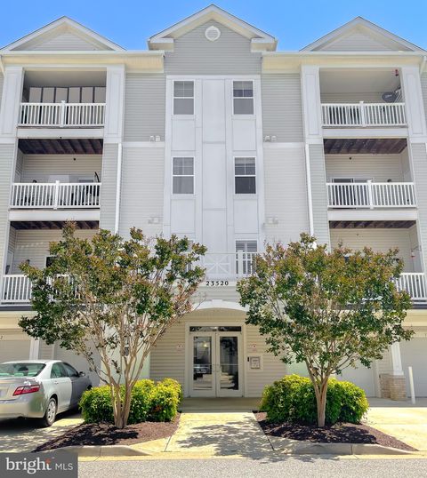 Condo For Sale - 23520 F D R Boulevard #205<br/> CALIFORNIA, MD 20619
