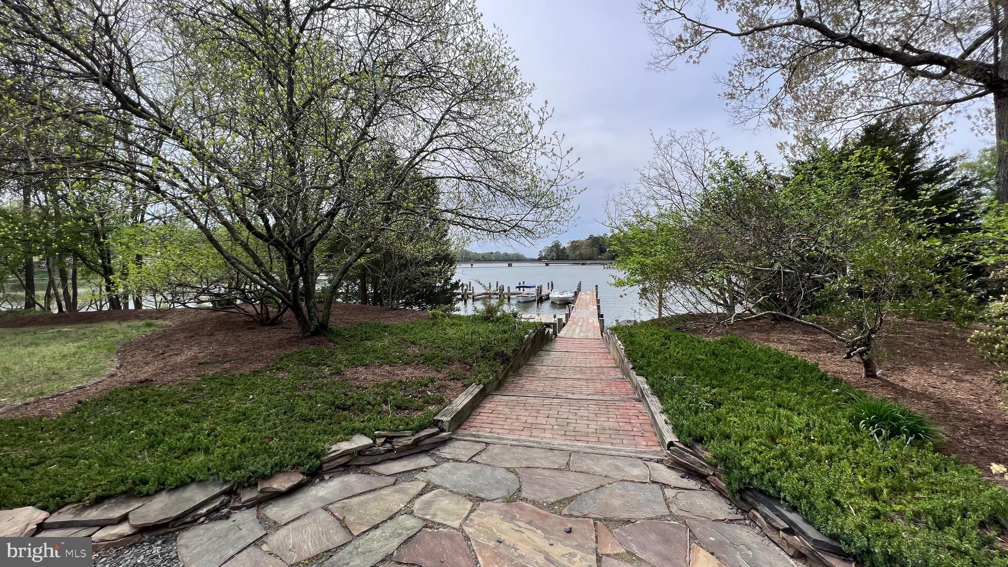 COOKE'S HOPE VILLAGE - Residential Lease