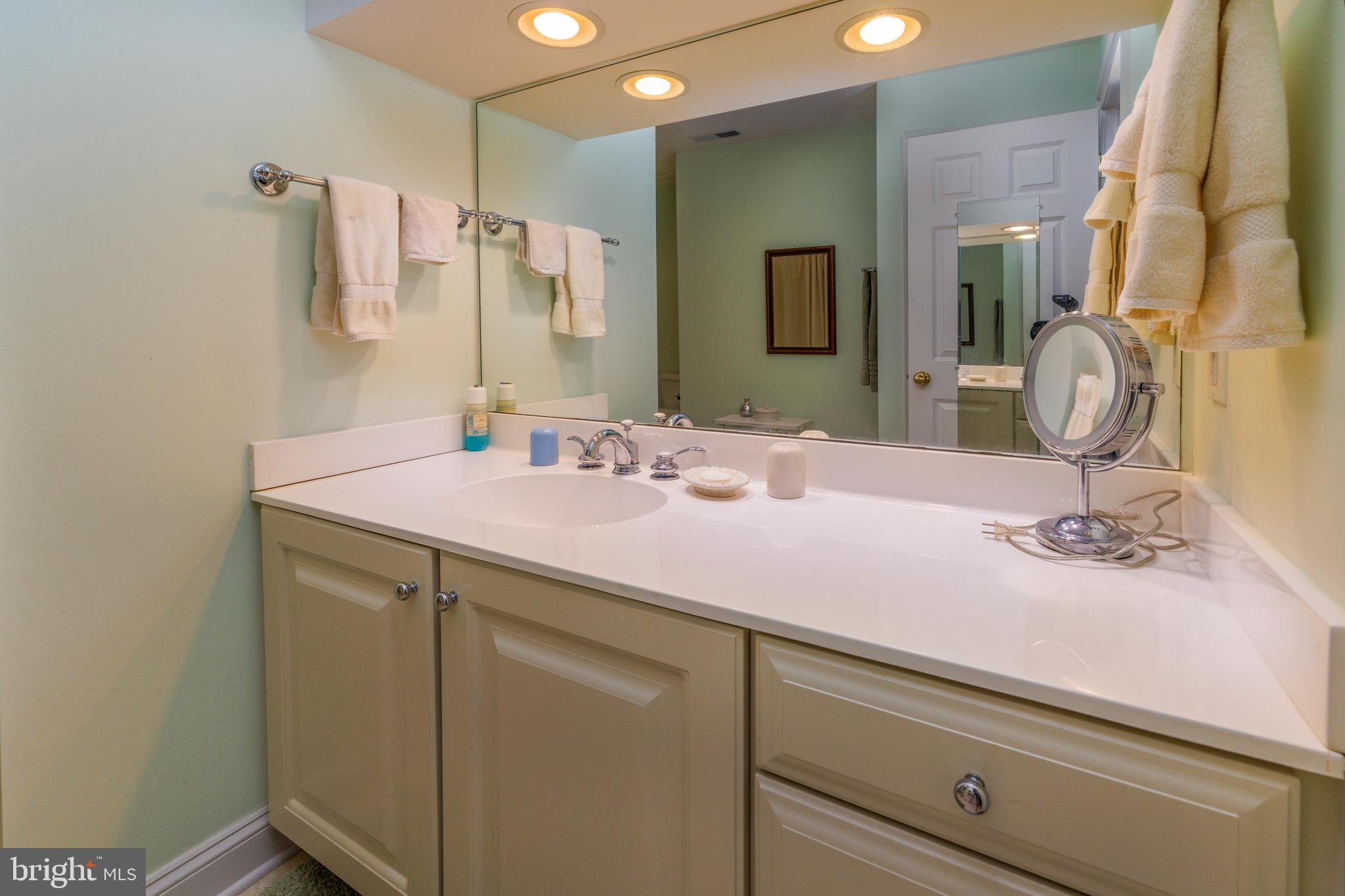 COOKE'S HOPE VILLAGE - Residential Lease