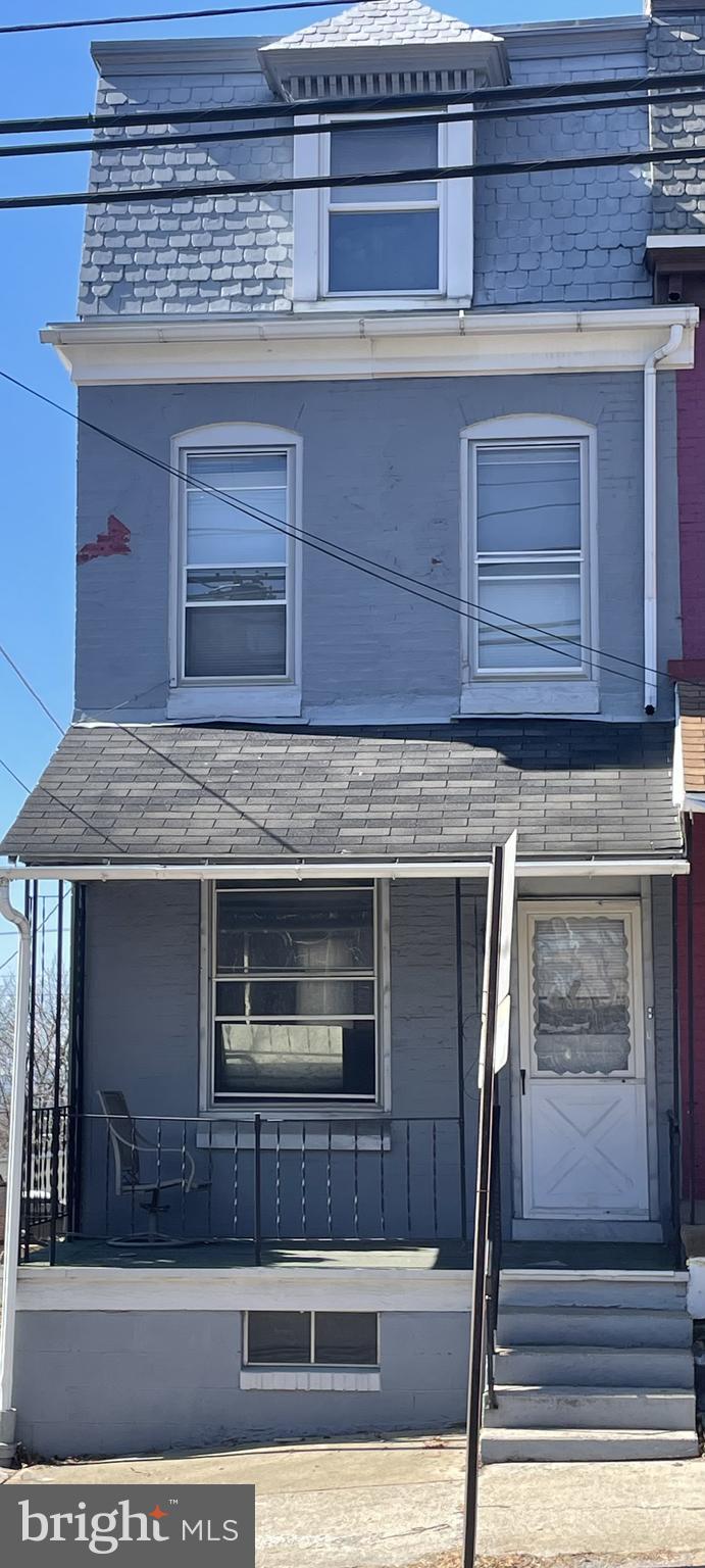 Opportunity knocks with this 2-bedroom, 1-bath end row home located in Muhlenberg Schools. This property is an investor’s dream, offering tons of potential for those looking to restore or renovate. The home needs work and is being sold as-is, but with a little vision and effort, it can be transformed into a charming space.
In addition to the home, a vacant lot next door is included in the sale (tax id 17-5308-76-91-8856, 2114 Kutztown Rd), providing even more potential for expansion, outdoor space, or development. With its excellent location and room for growth, this property offers great value for those looking to capitalize on the current market.
Whether you’re a seasoned investor or someone ready to take on a renovation project, don’t miss out on this unique opportunity. Schedule a viewing today and start imagining the possibilities!
