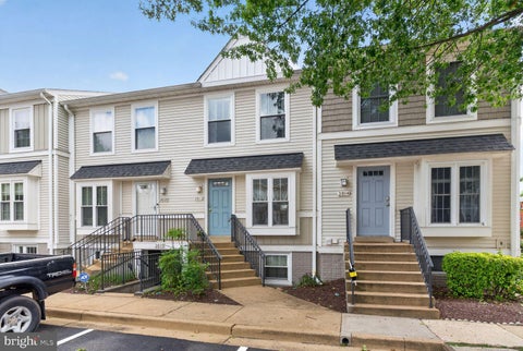 Photo of 3812 9th Road S #3812, ARLINGTON, VA 22204 (MLS # VAAR2079822)