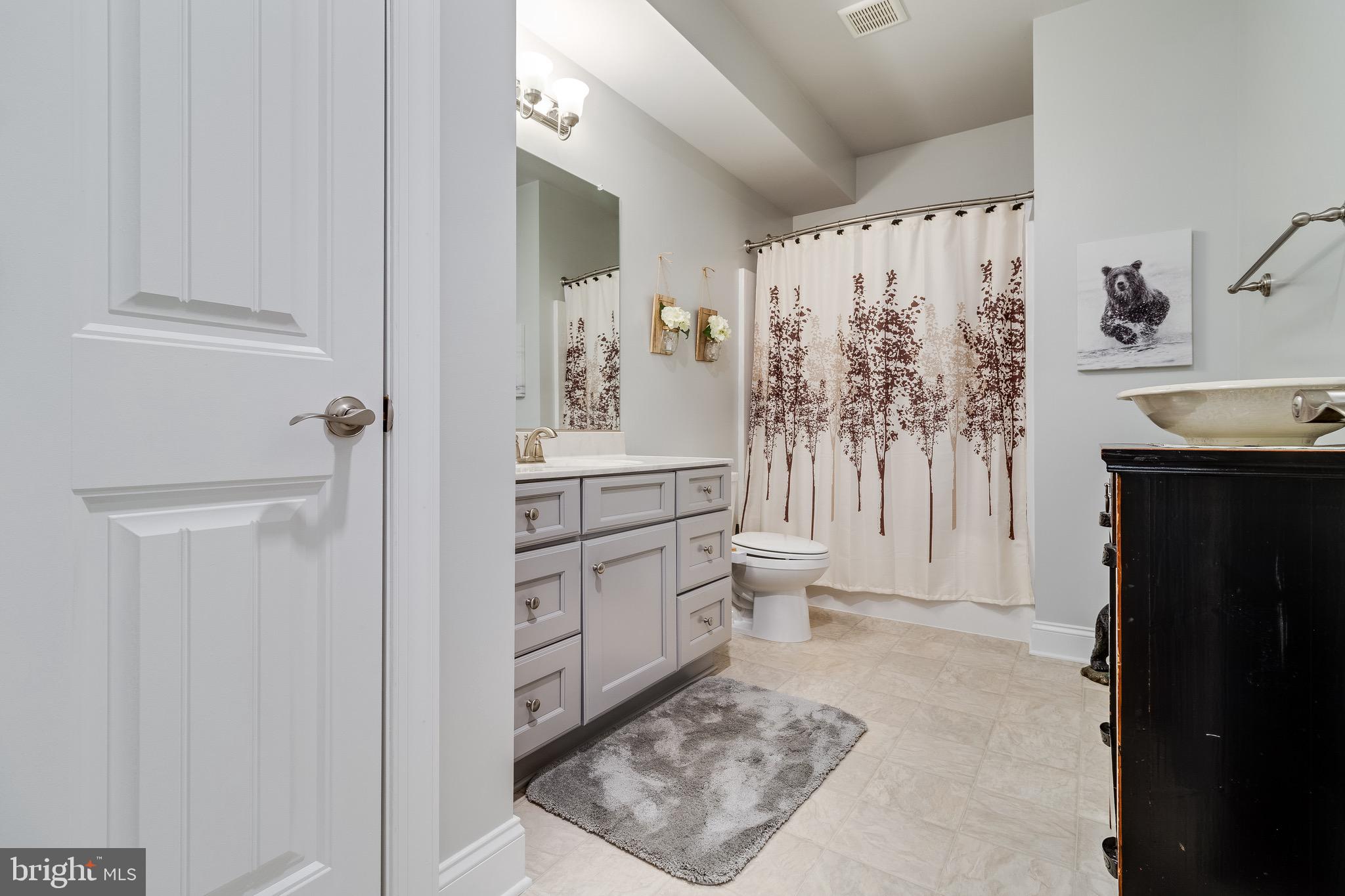 KNOTTING HILL - Residential