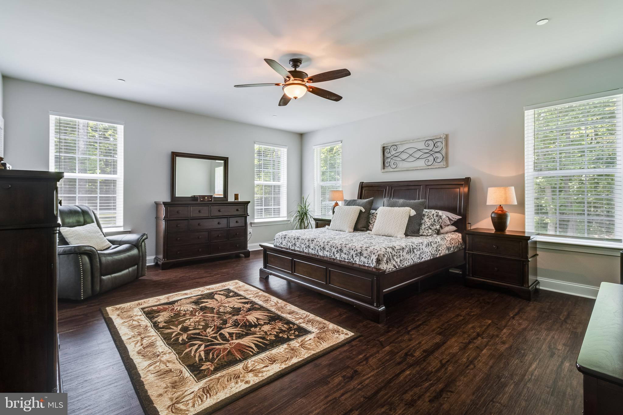 KNOTTING HILL - Residential