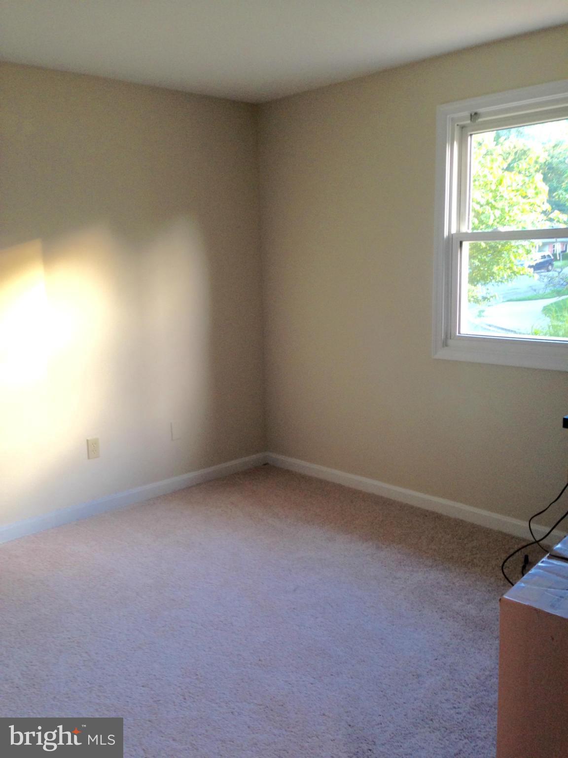 ROLLING VALLEY - Residential