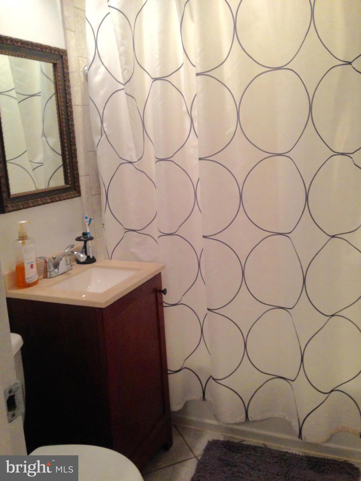 ROLLING VALLEY - Residential