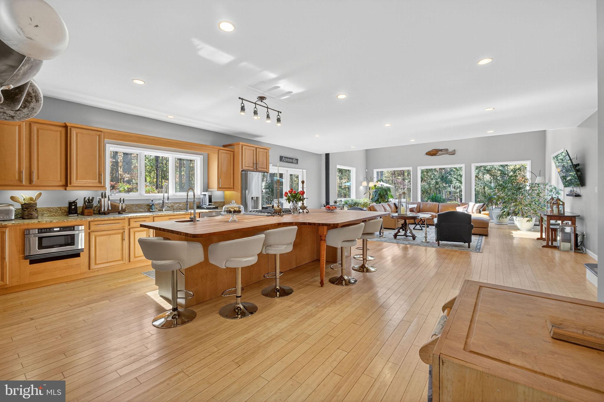 700 BATTLE MOUNTAIN ROAD