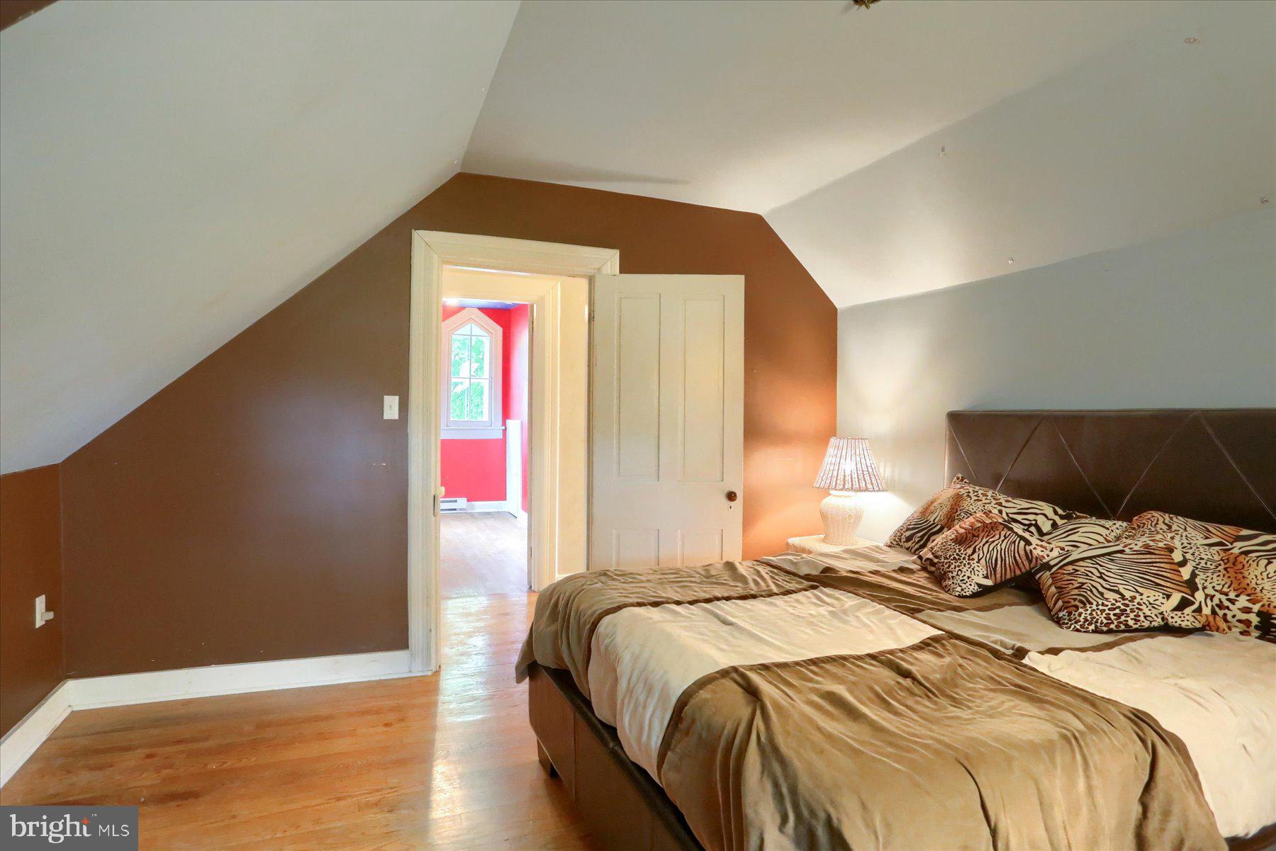 SUMMERDALE - Residential