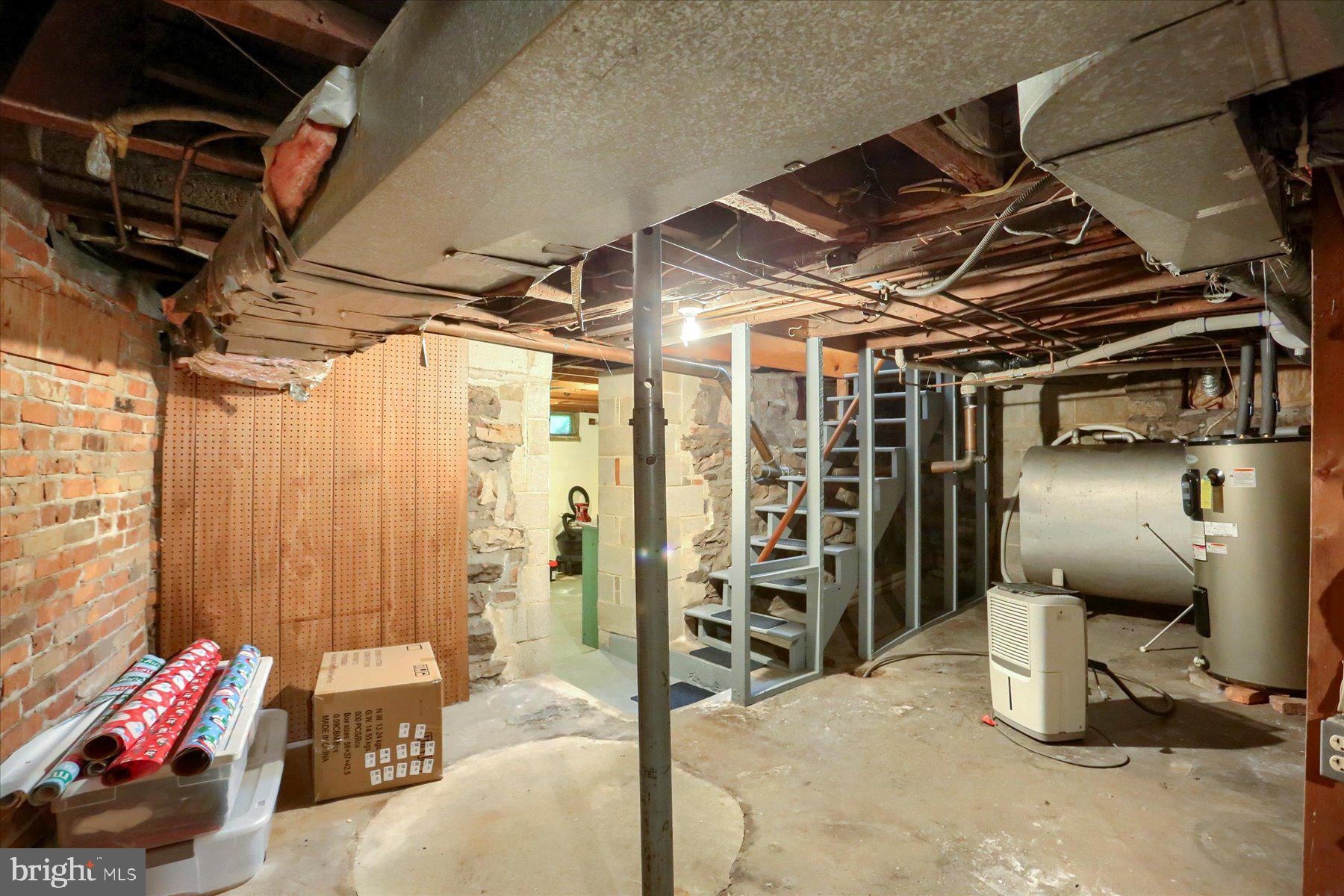 SUMMERDALE - Residential