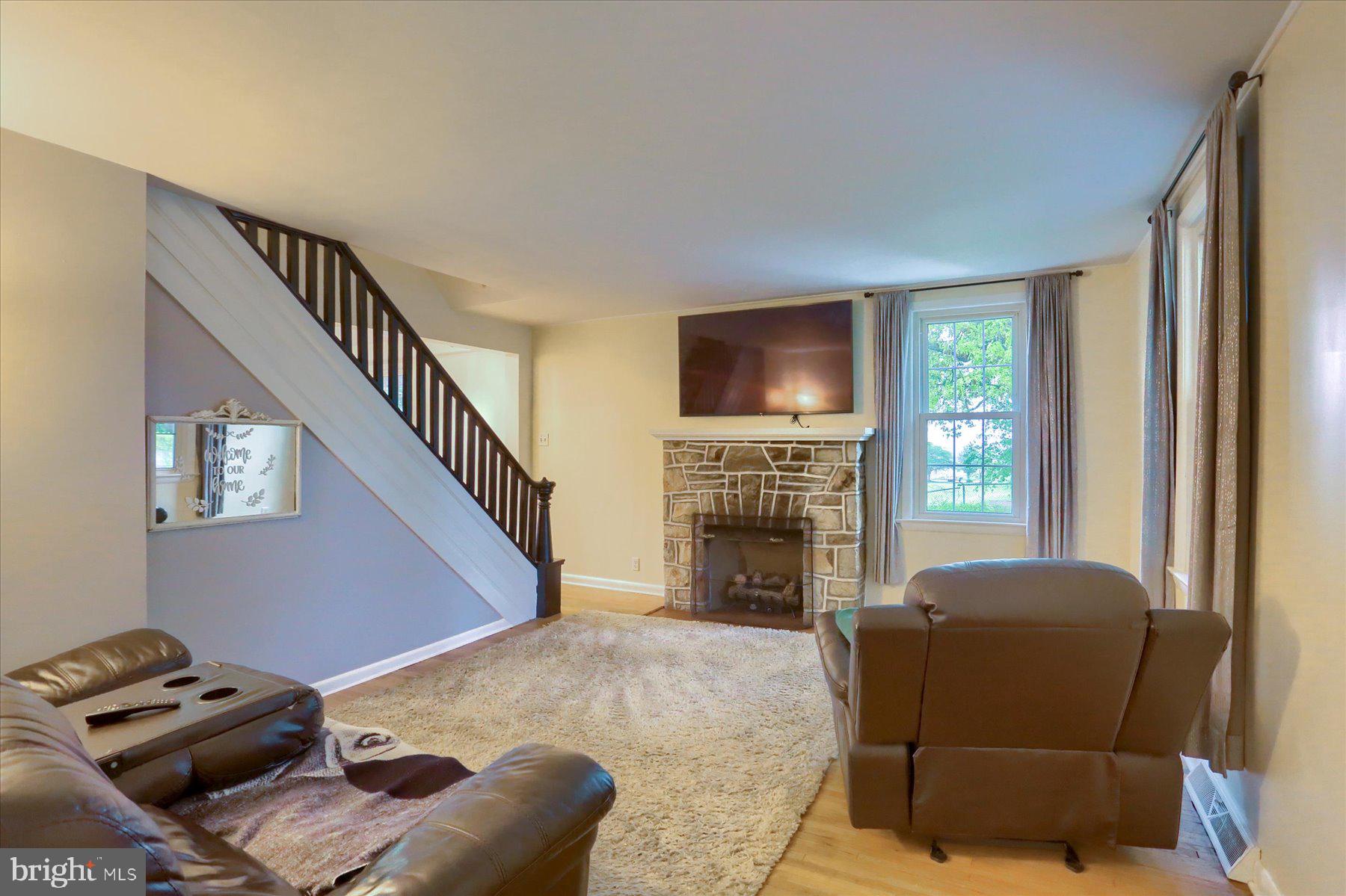 SUMMERDALE - Residential