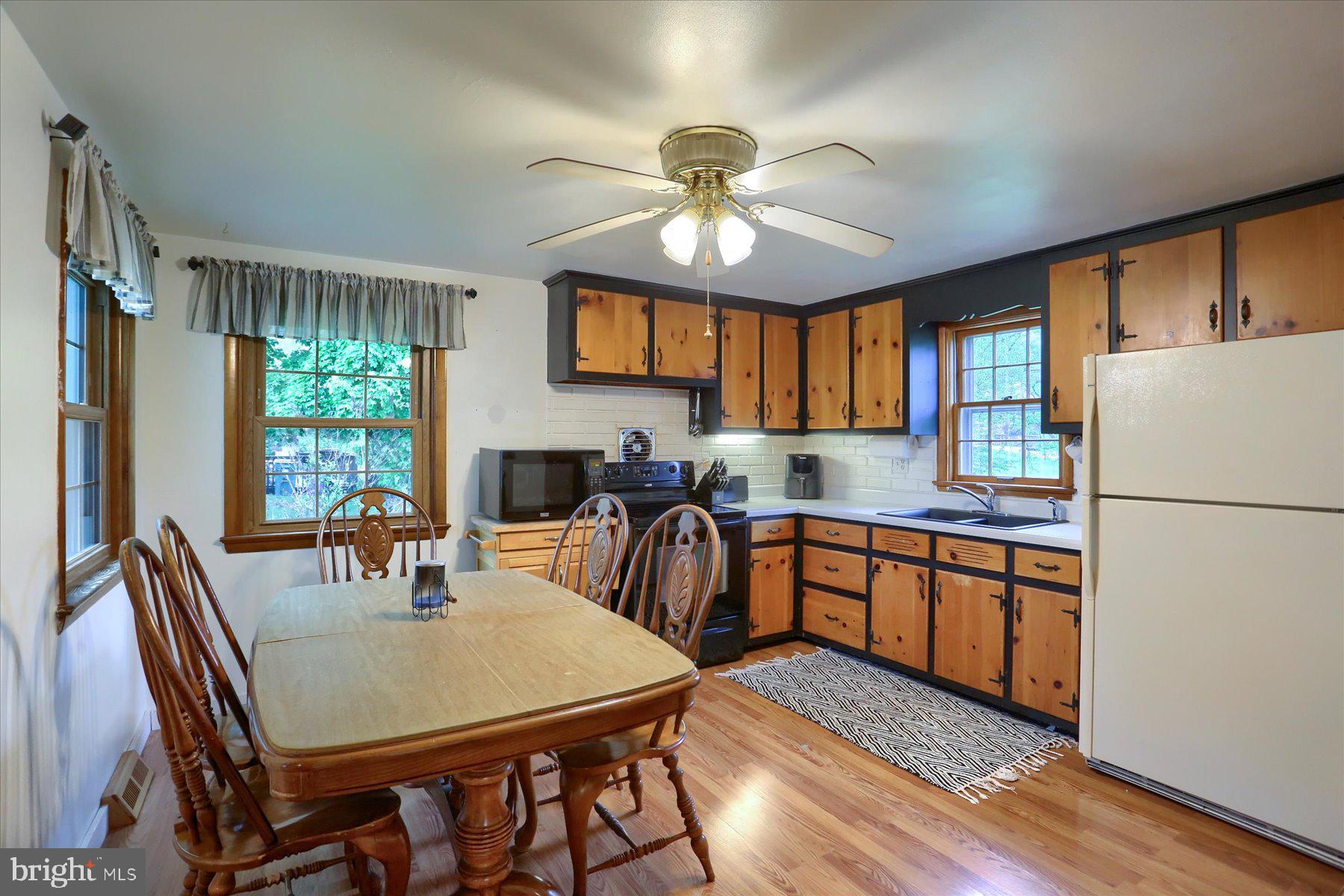 SUMMERDALE - Residential