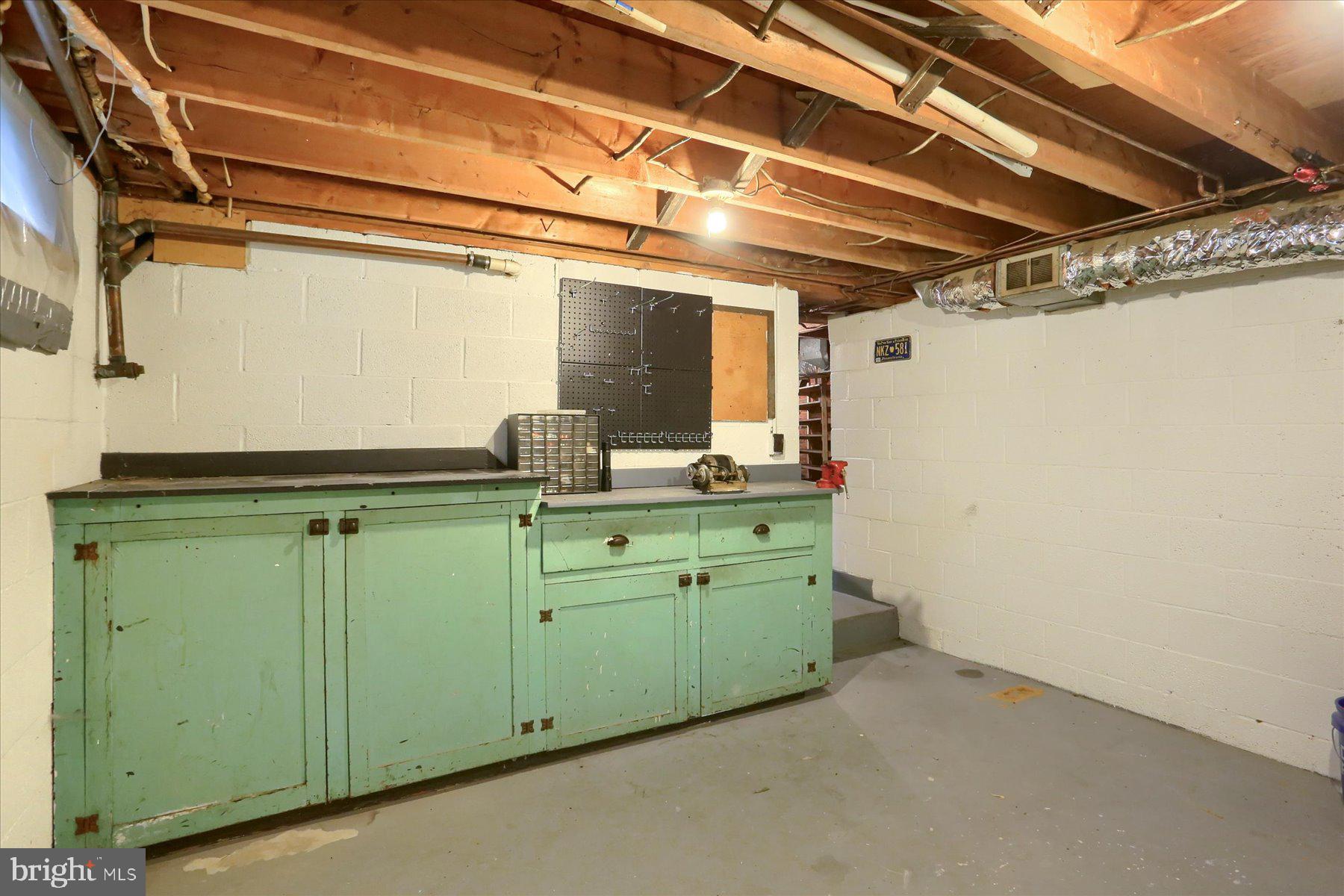 SUMMERDALE - Residential