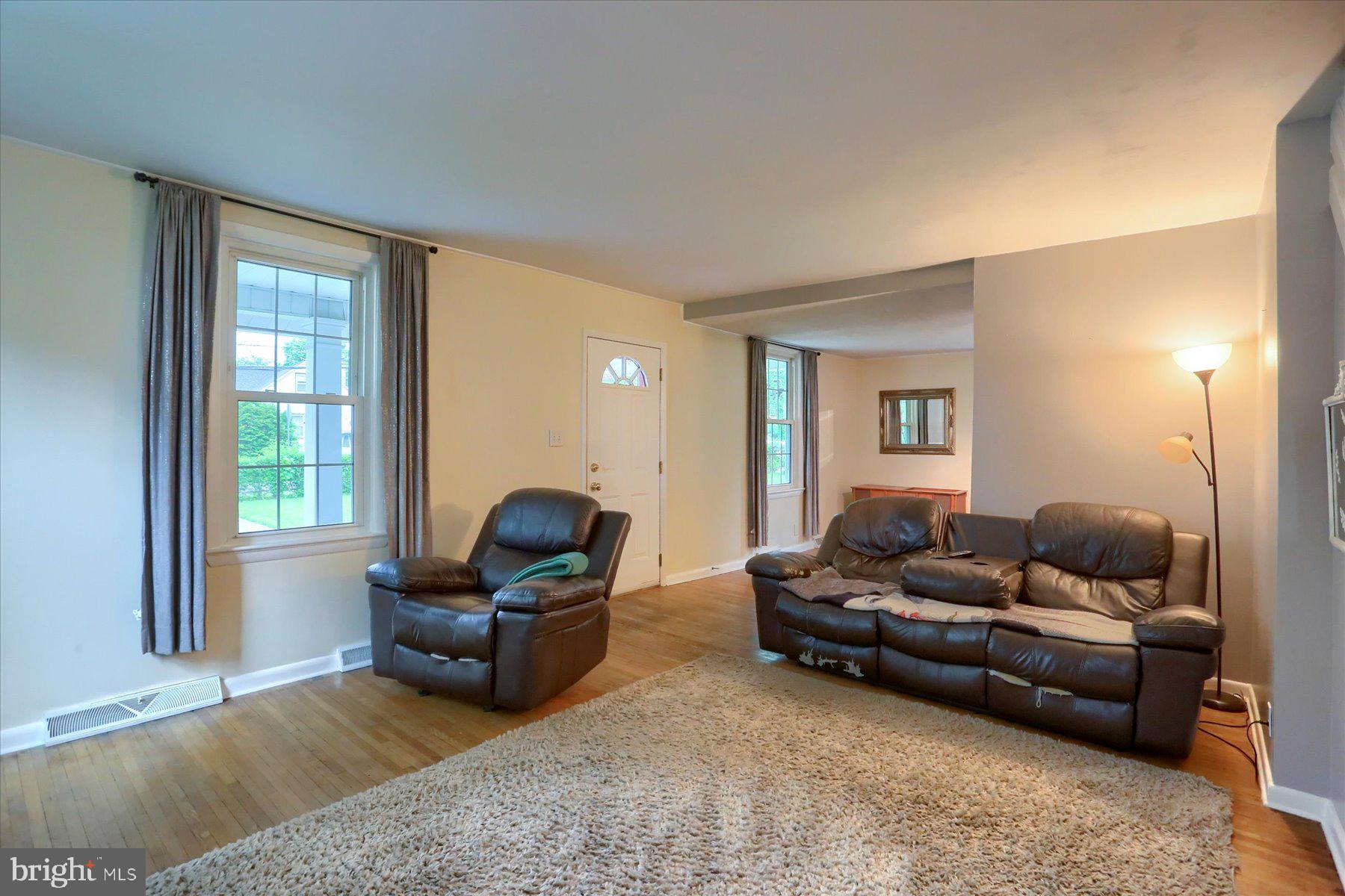 SUMMERDALE - Residential