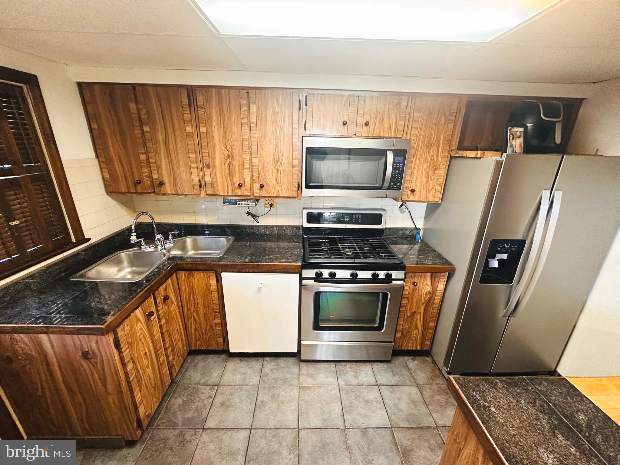 WEST ARLINGTON - Residential