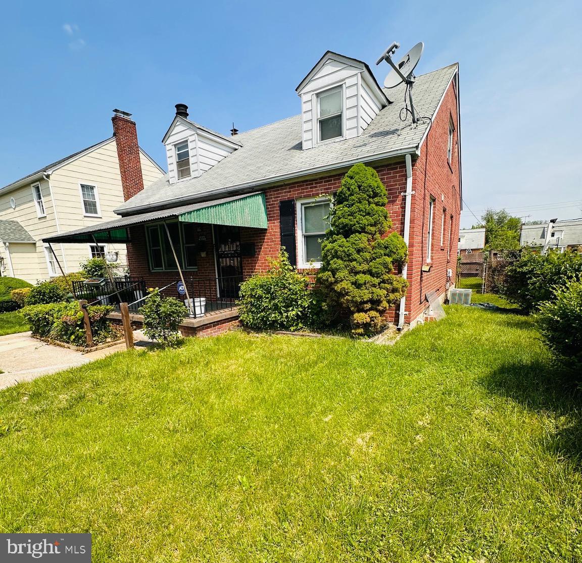 WEST ARLINGTON - Residential