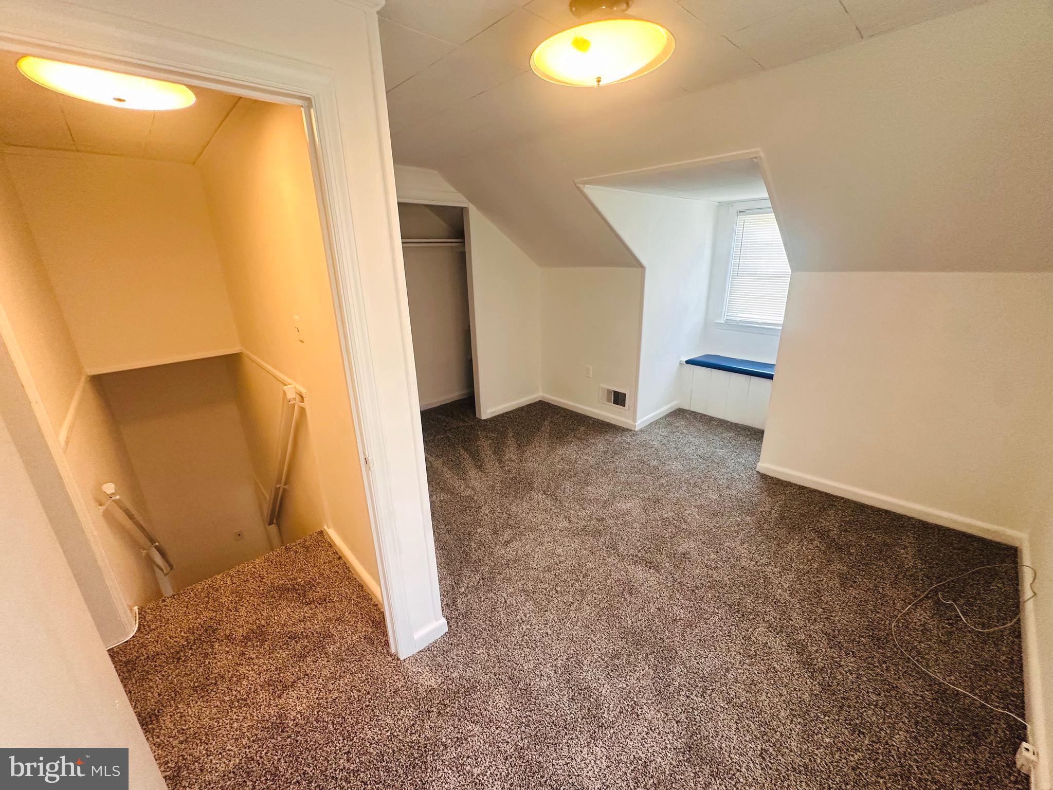 WEST ARLINGTON - Residential