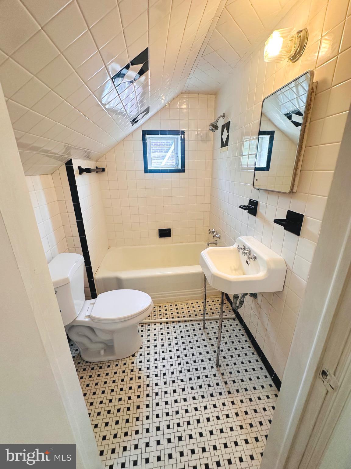 WEST ARLINGTON - Residential