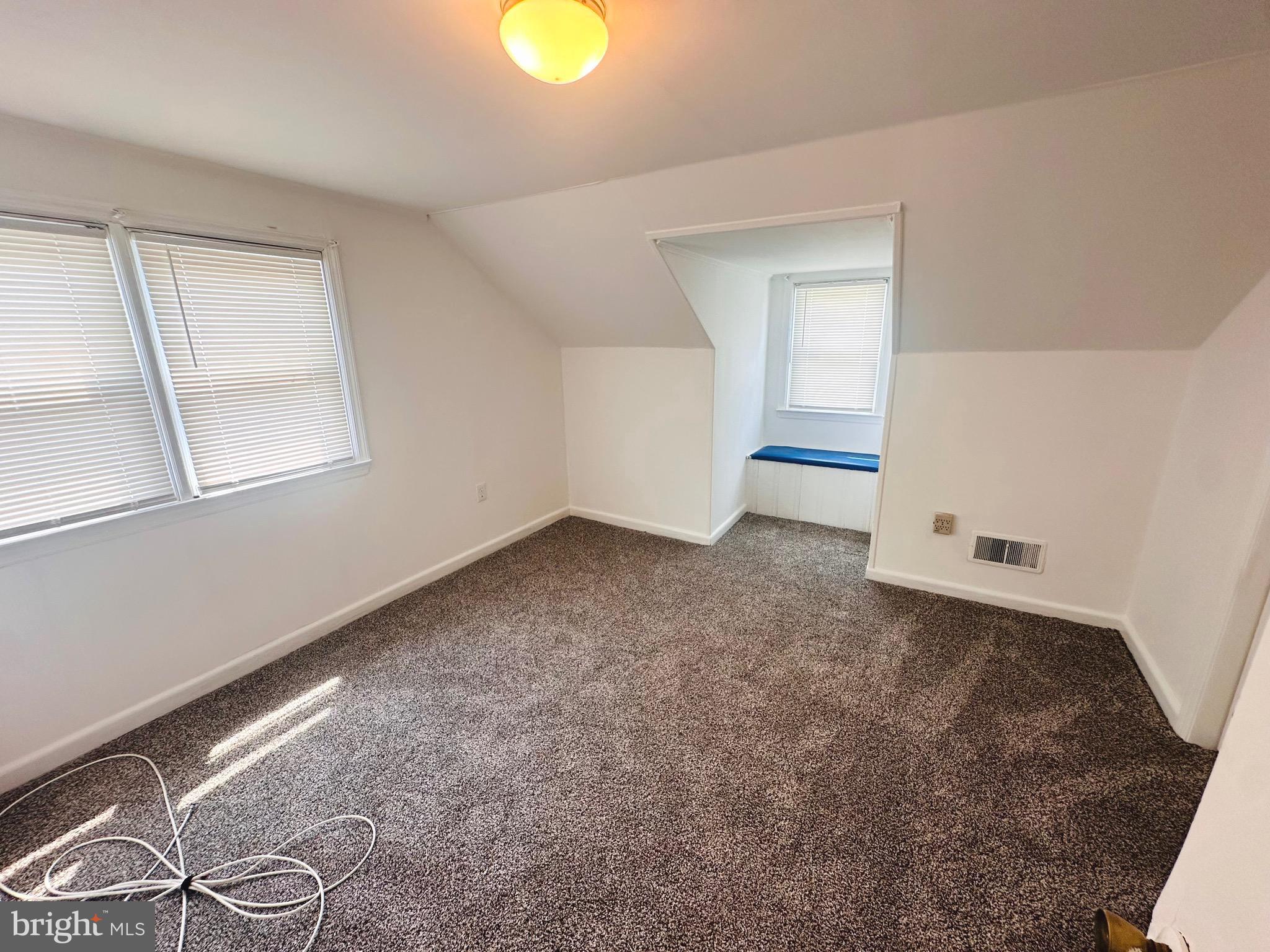 WEST ARLINGTON - Residential