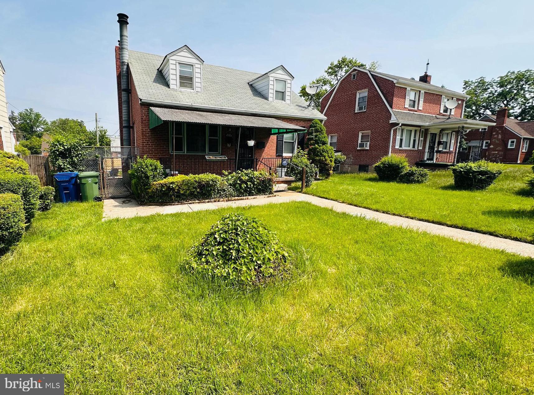 WEST ARLINGTON - Residential