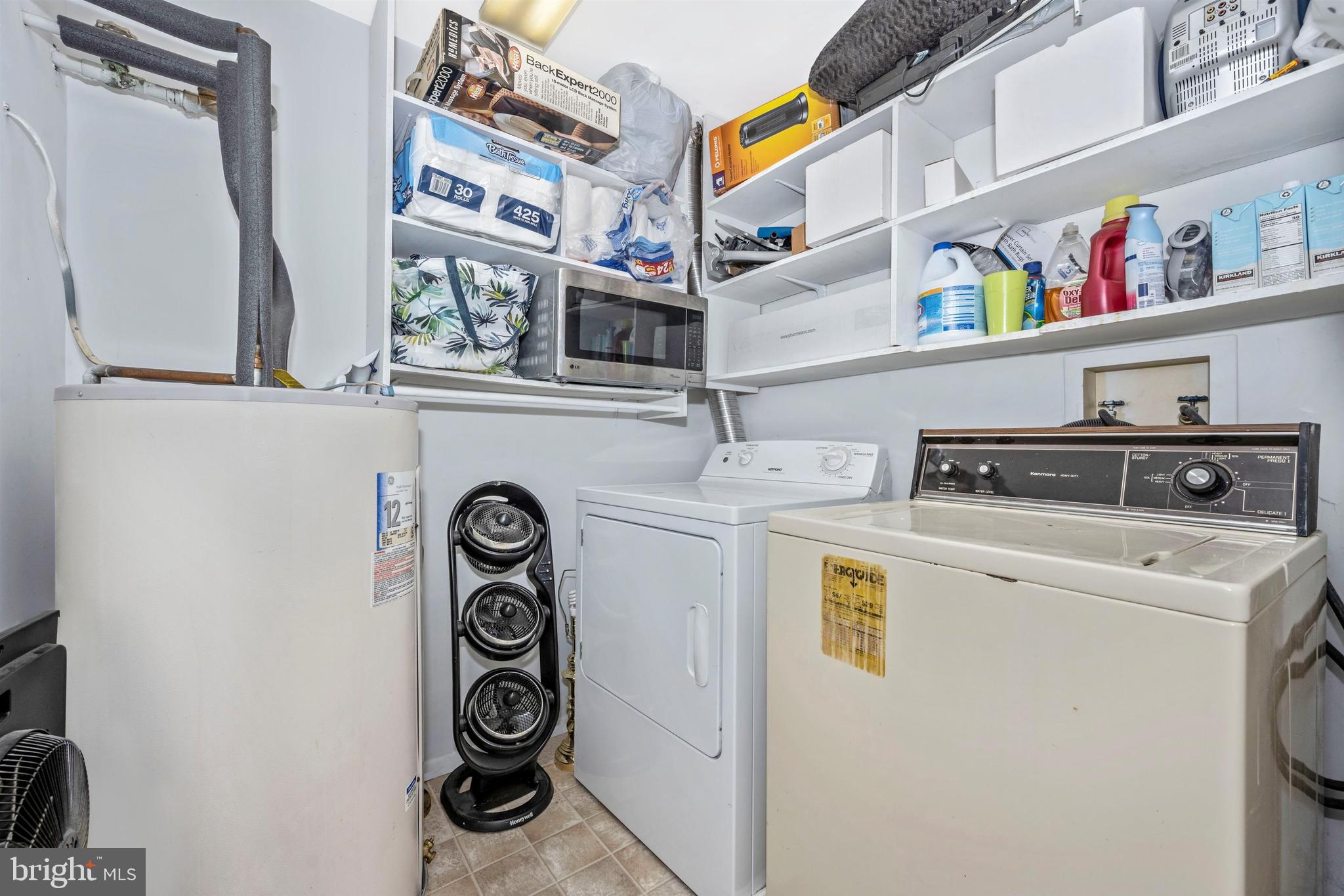 FARMINGDALE - Residential