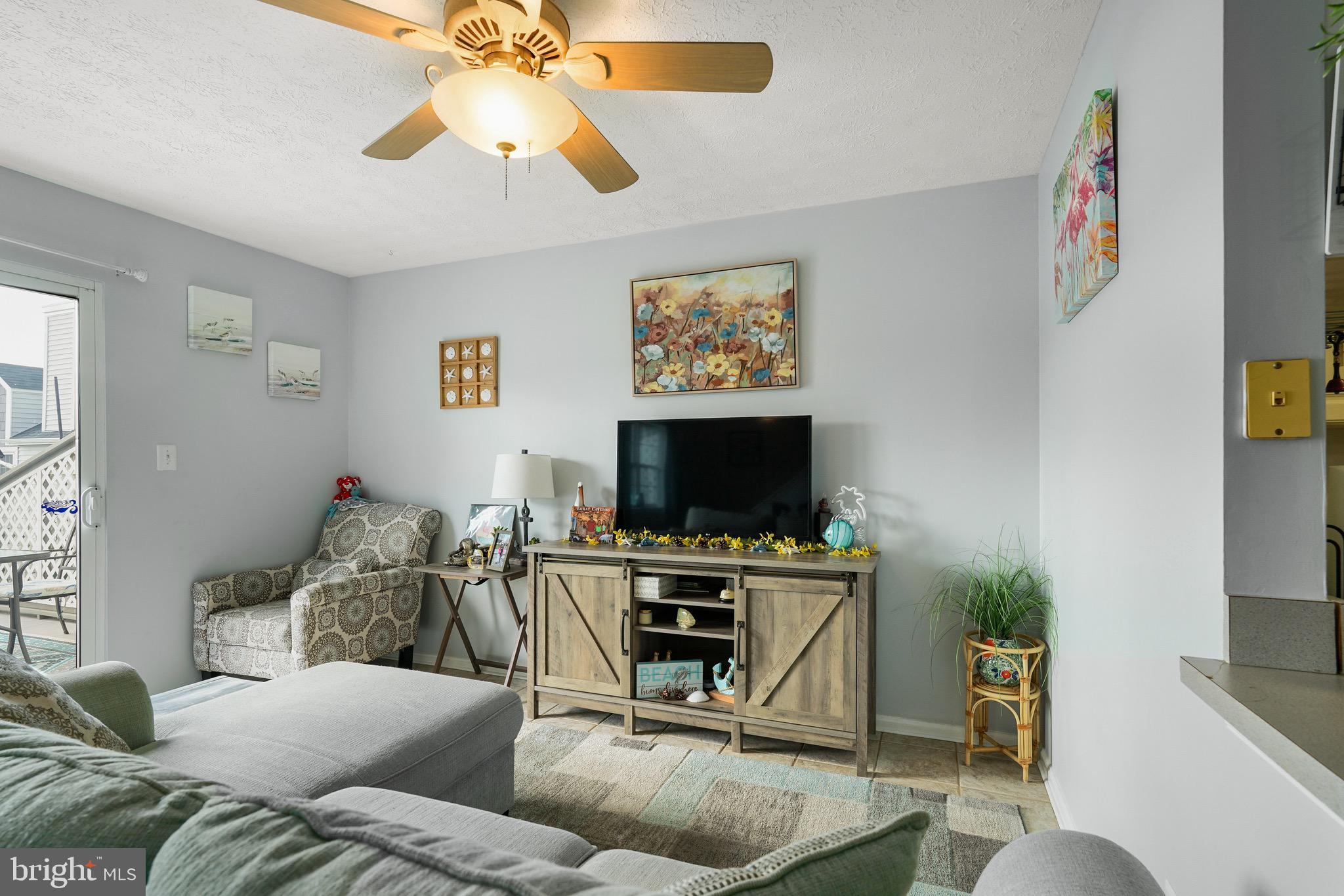 TOMES LANDING - Residential