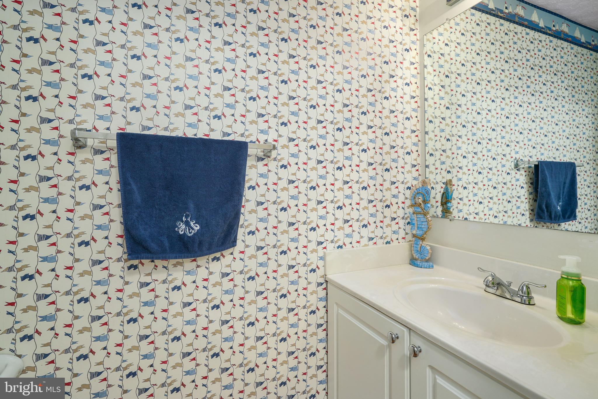 TOMES LANDING - Residential