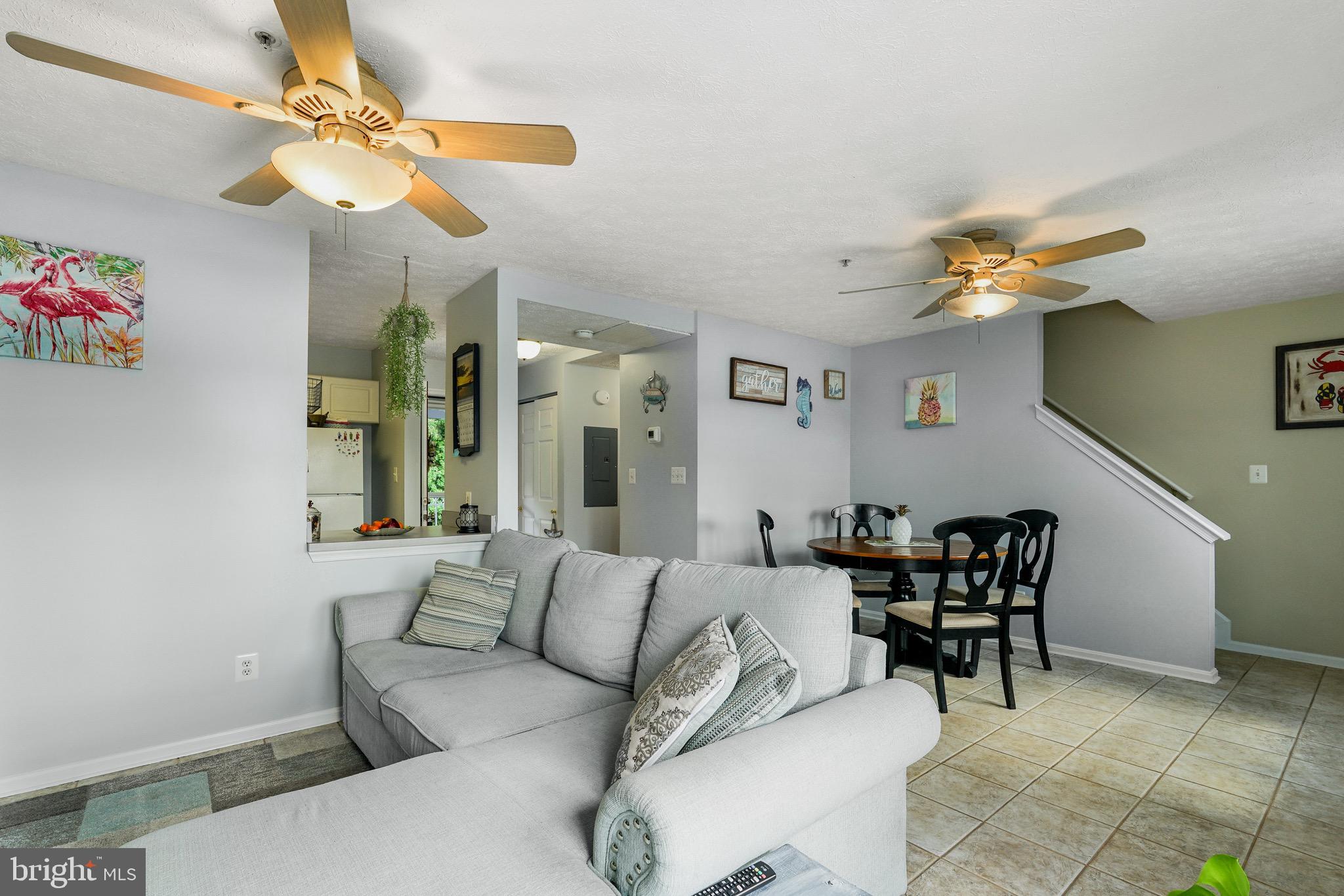 TOMES LANDING - Residential