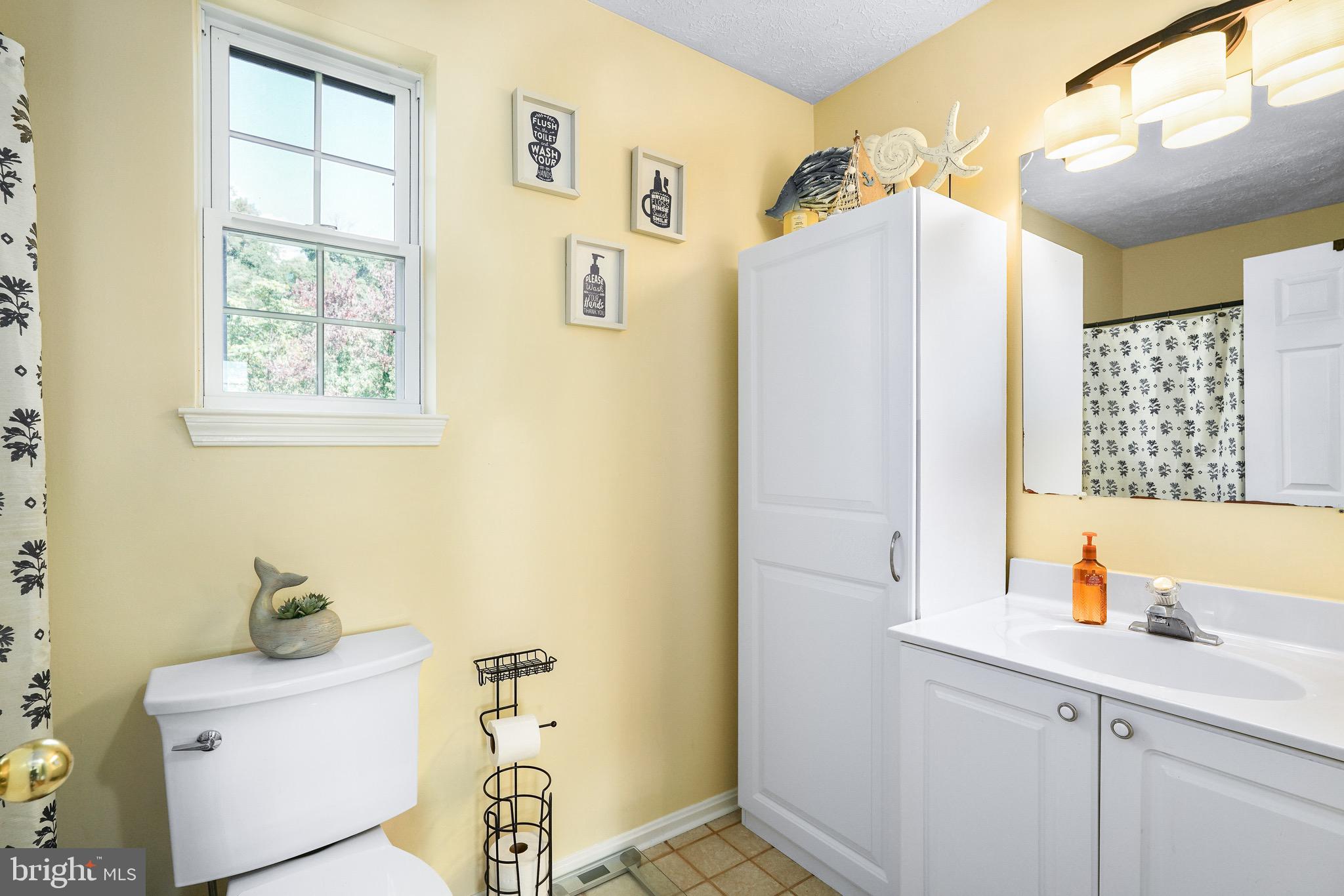 TOMES LANDING - Residential