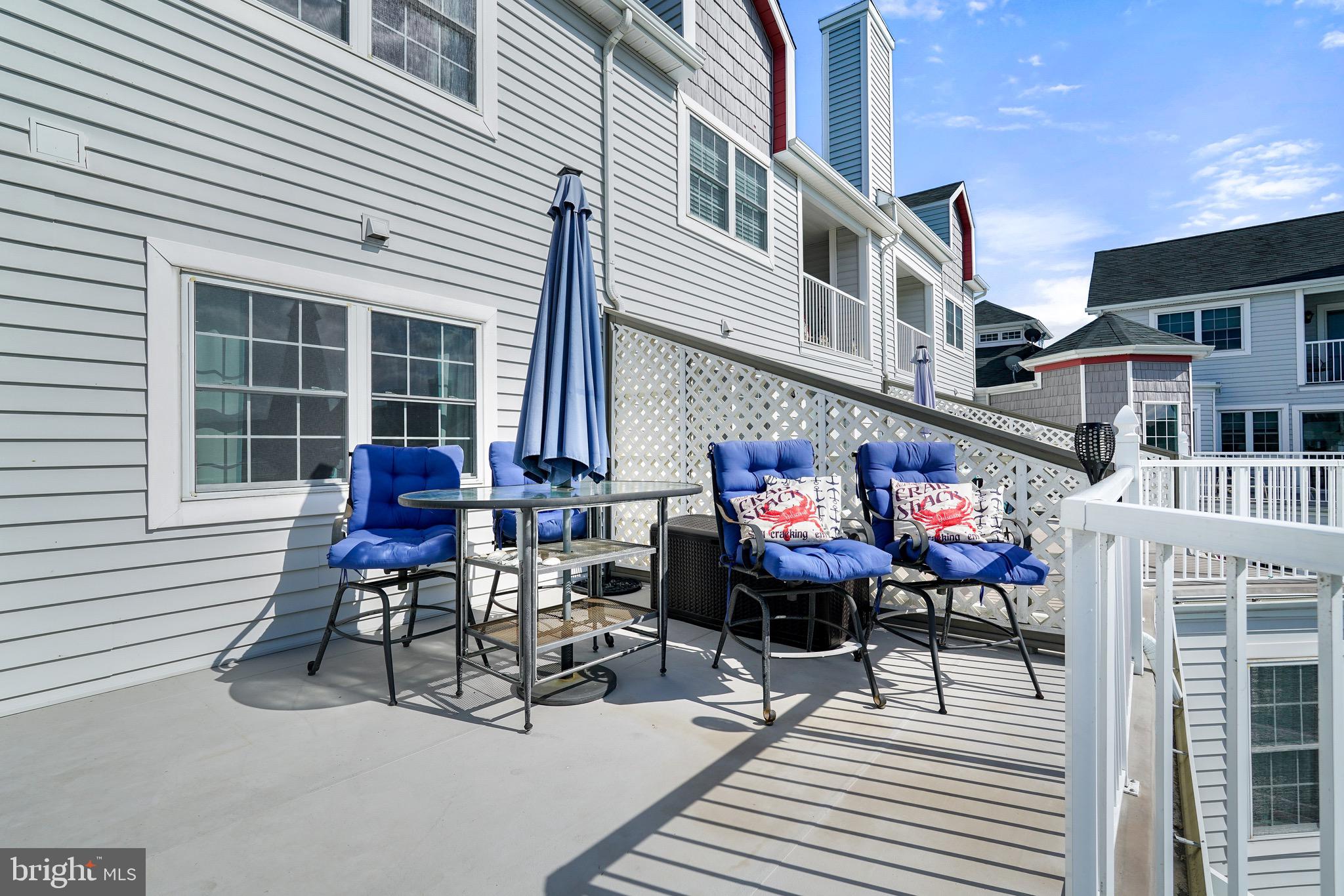 TOMES LANDING - Residential