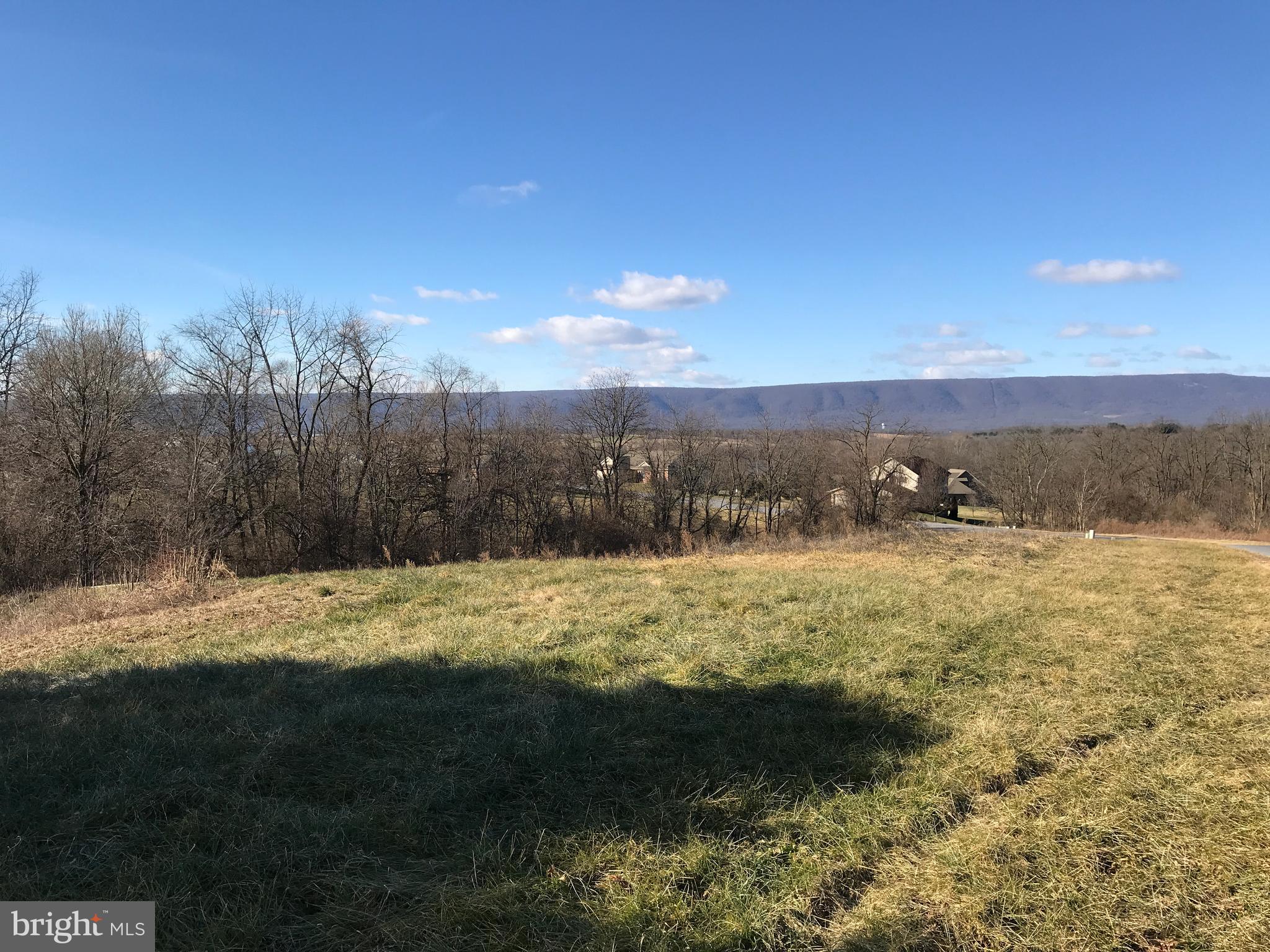 FOOTHILLS OF KENSINGTON - Land