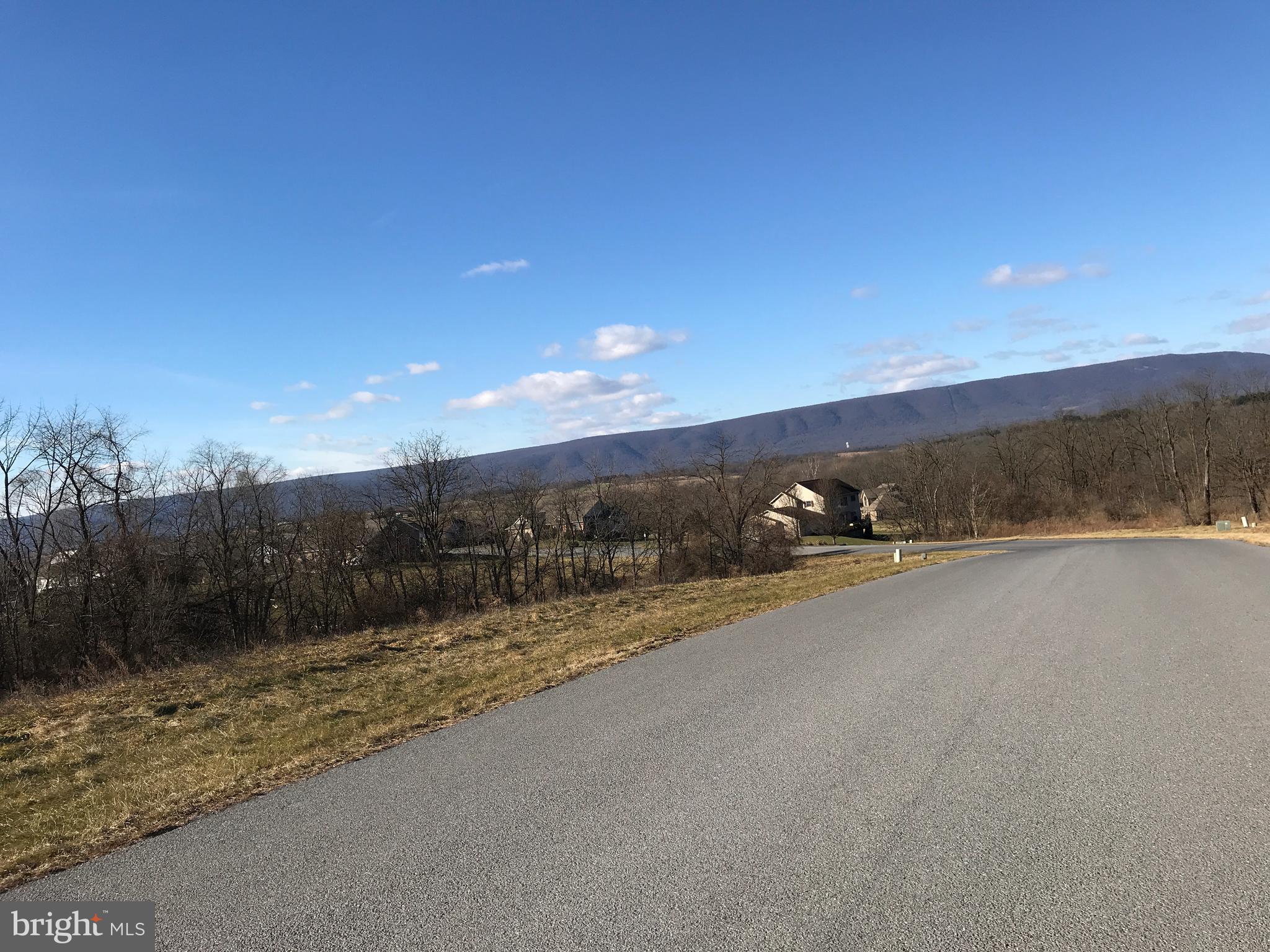 FOOTHILLS OF KENSINGTON - Land