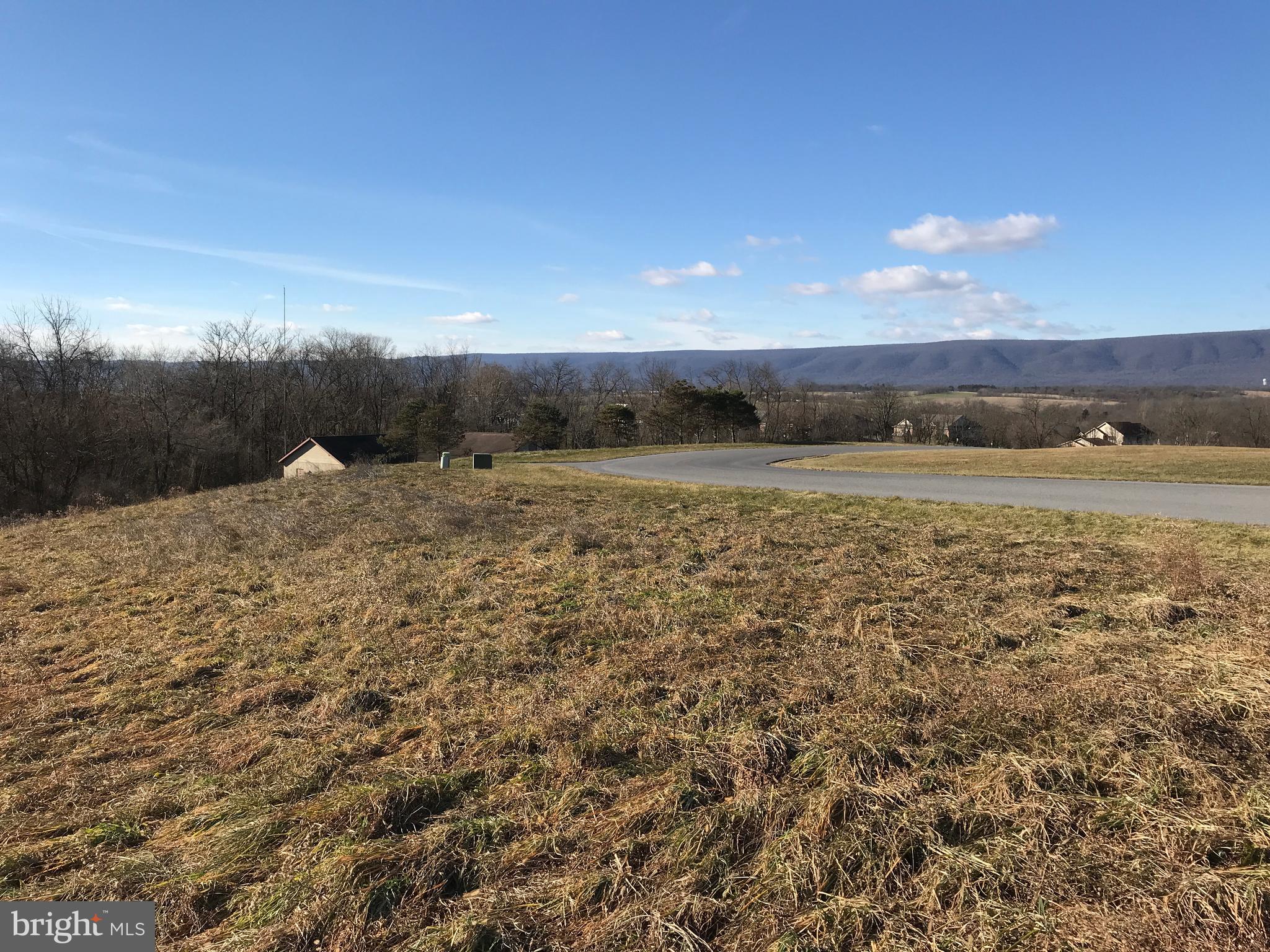 FOOTHILLS OF KENSINGTON - Land