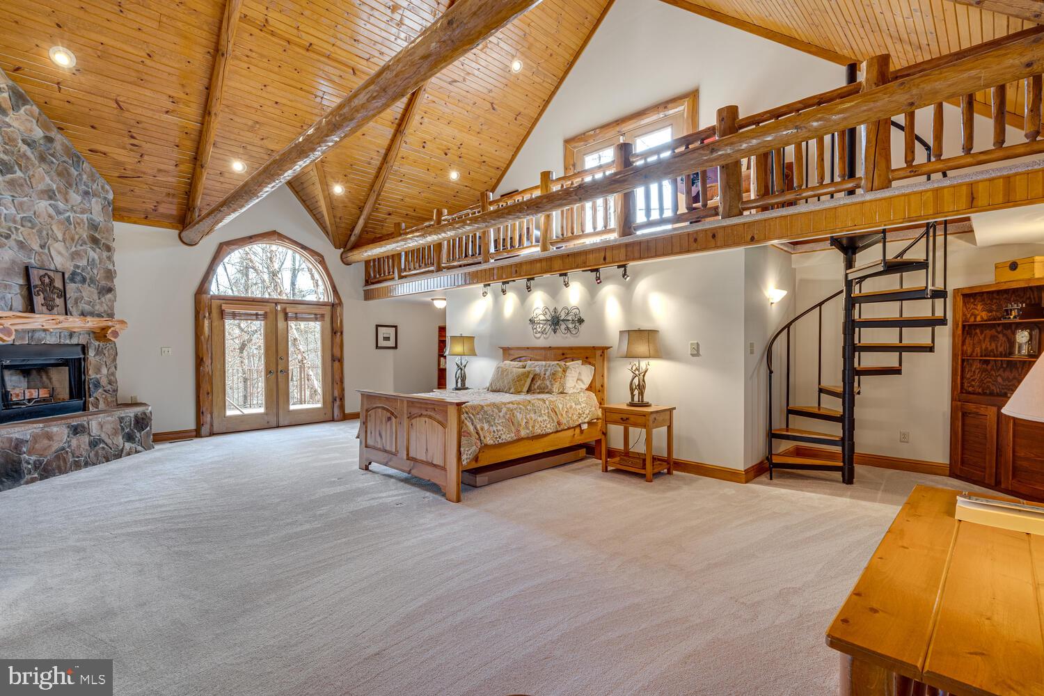 CALMES NECK ESTATES - Residential