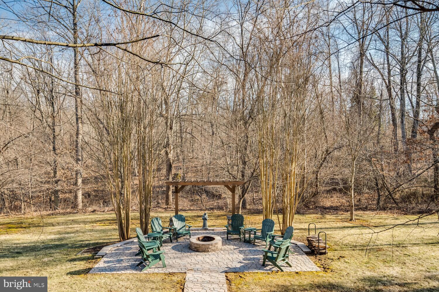 CALMES NECK ESTATES - Residential