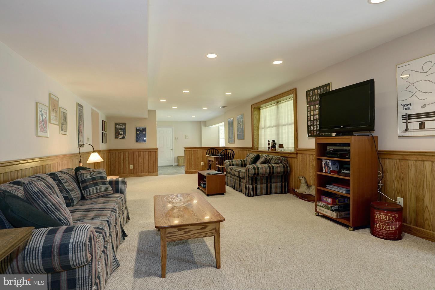 SUGAR MILL MEADOW - Residential